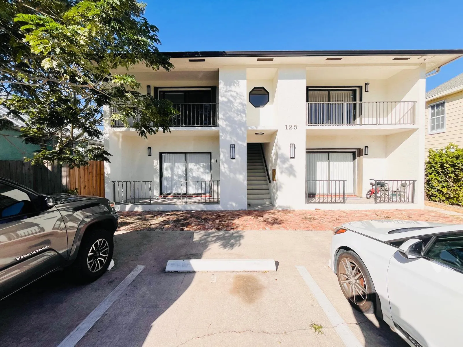 125 S Palmway Avenue, #3