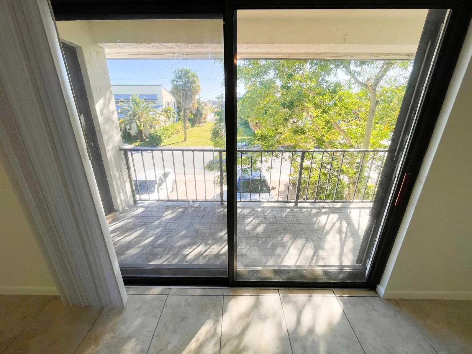 125 S Palmway Avenue, #3