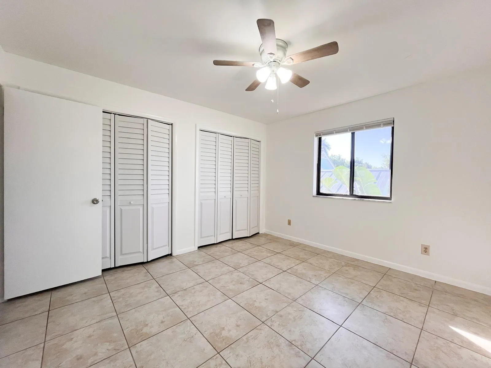 125 S Palmway Avenue, #3