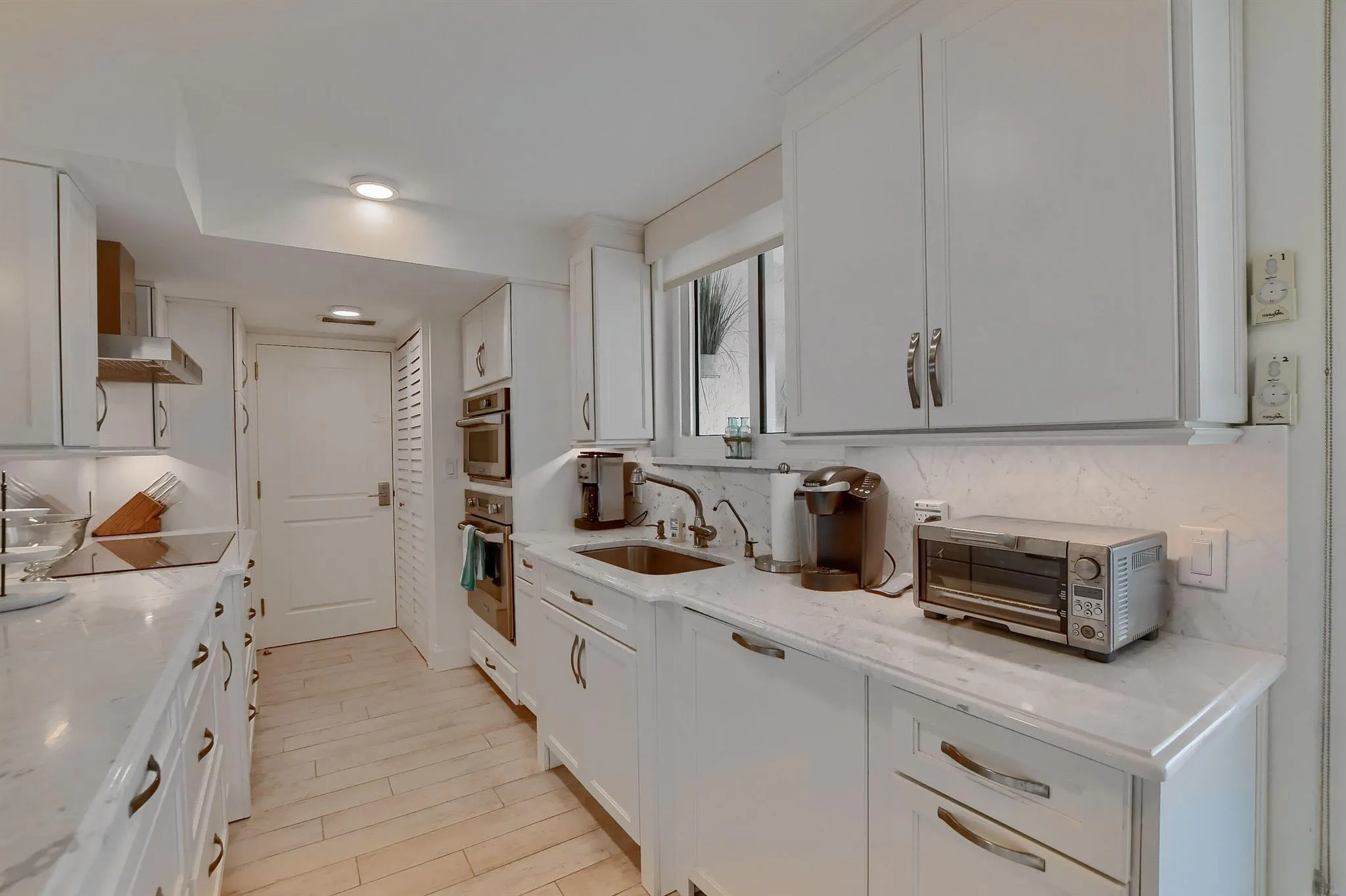 2000 S Ocean Boulevard, #705