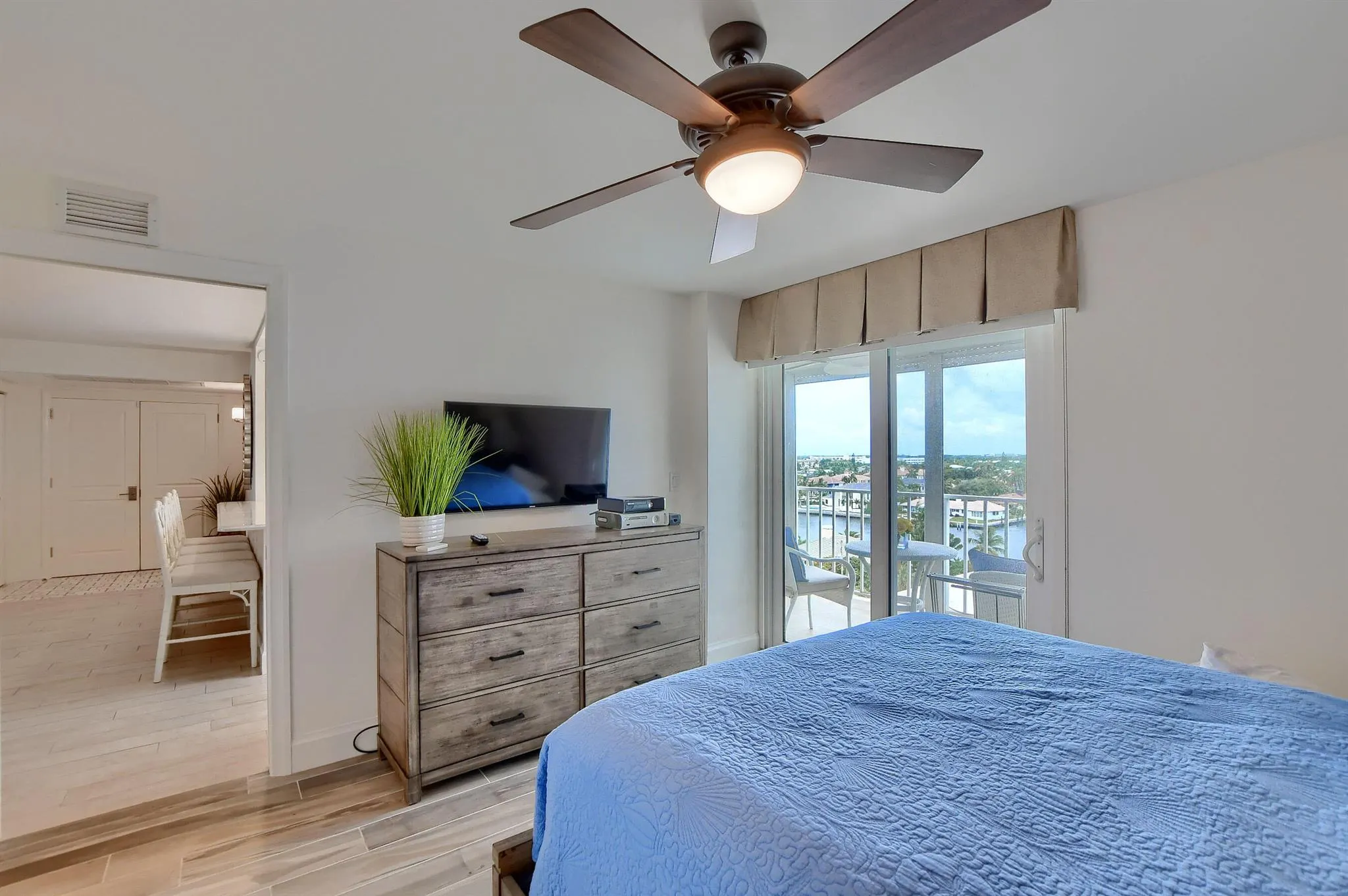 2000 S Ocean Boulevard, #705