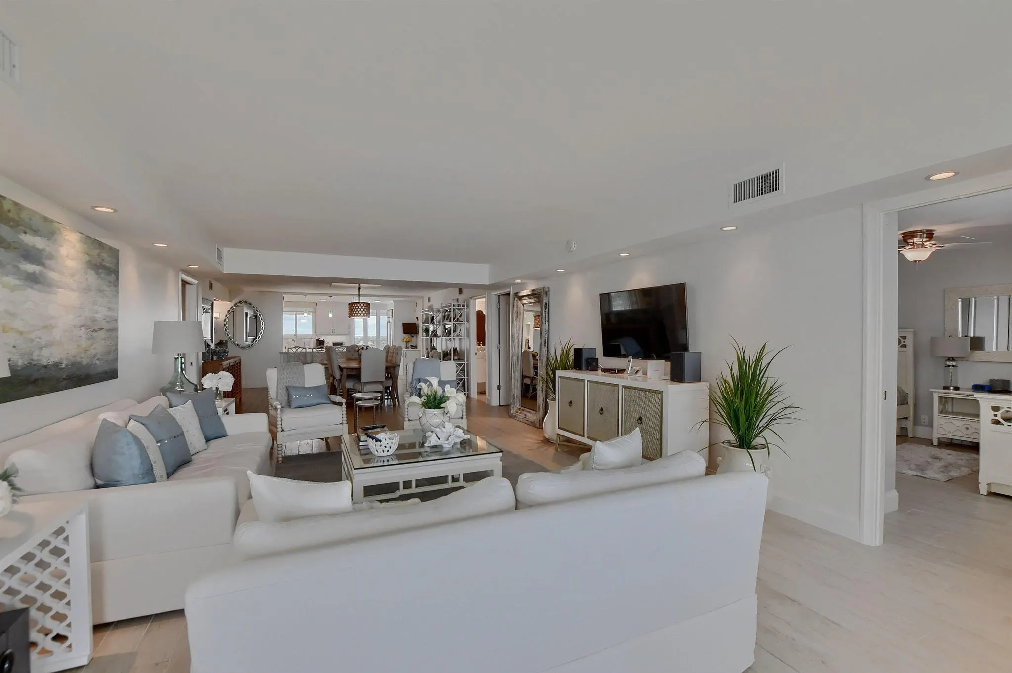 2000 S Ocean Boulevard, #705