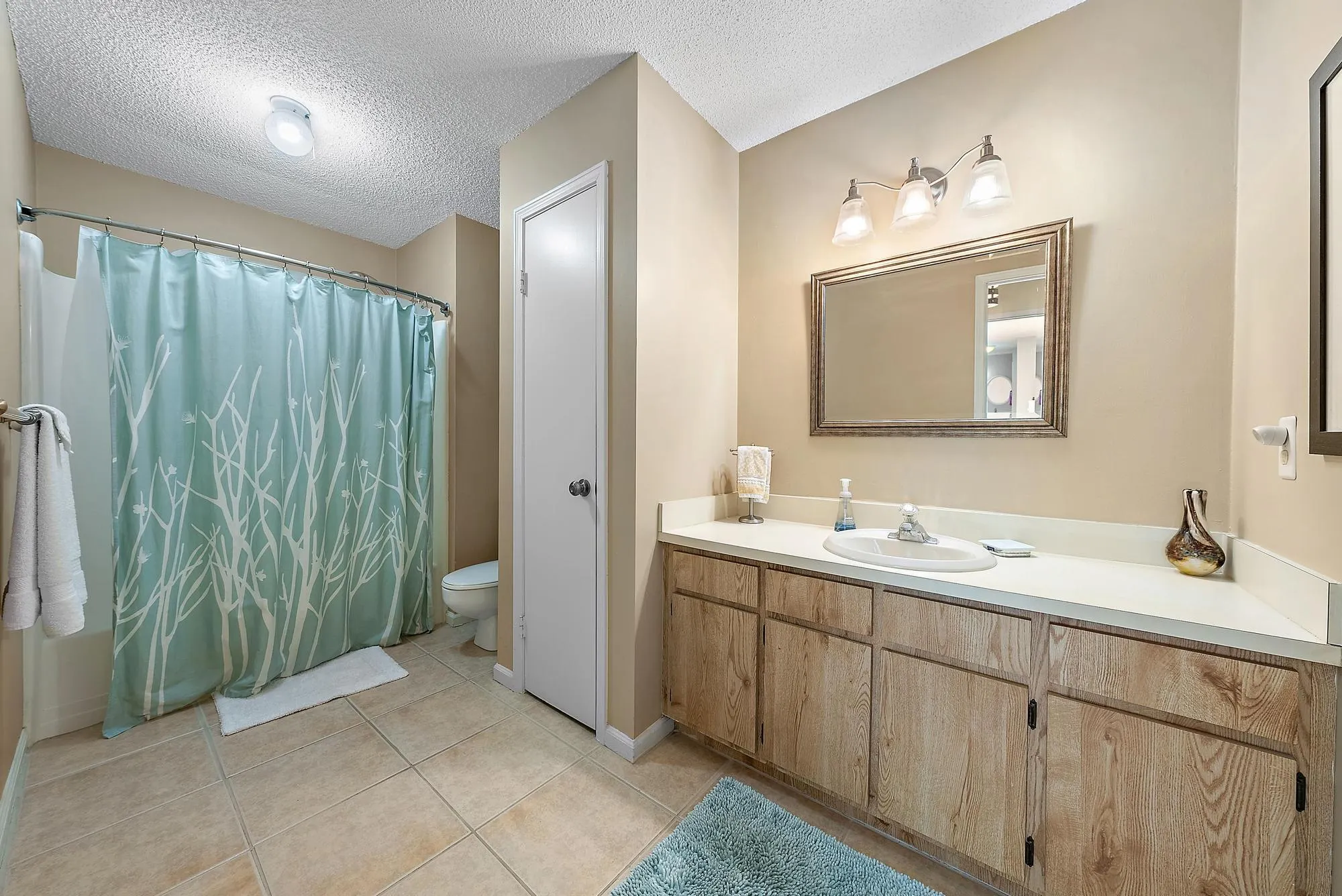 1420 Ocean Way, #28c