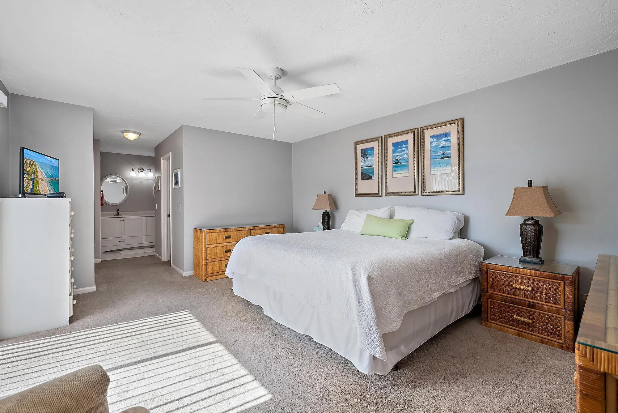 1420 Ocean Way, #28c