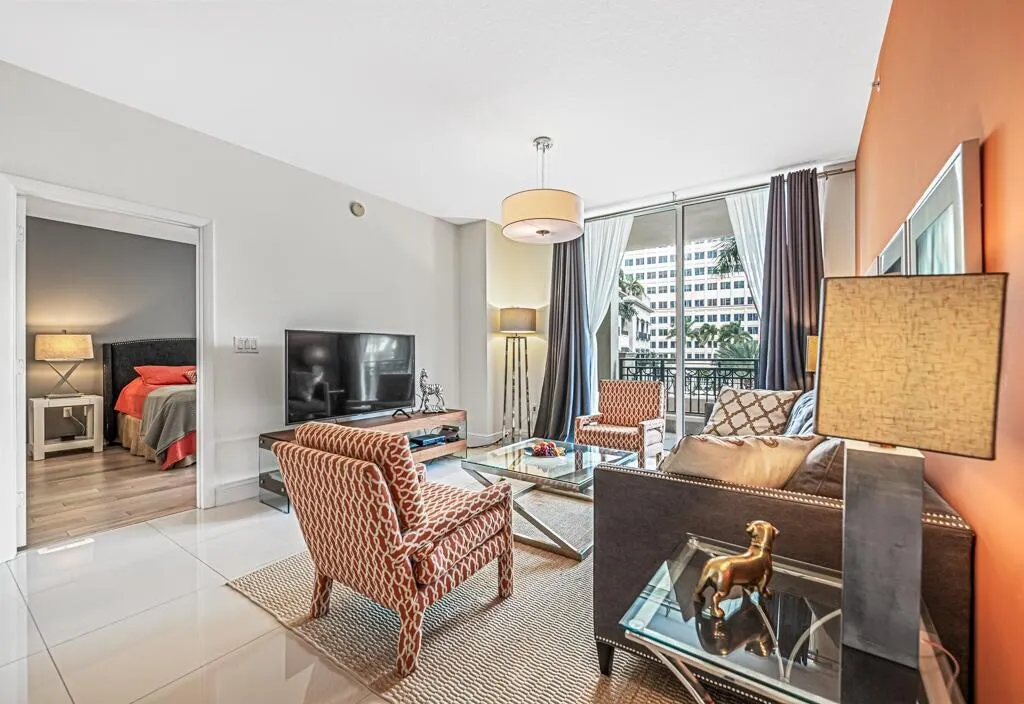 550 Okeechobee Boulevard, #306