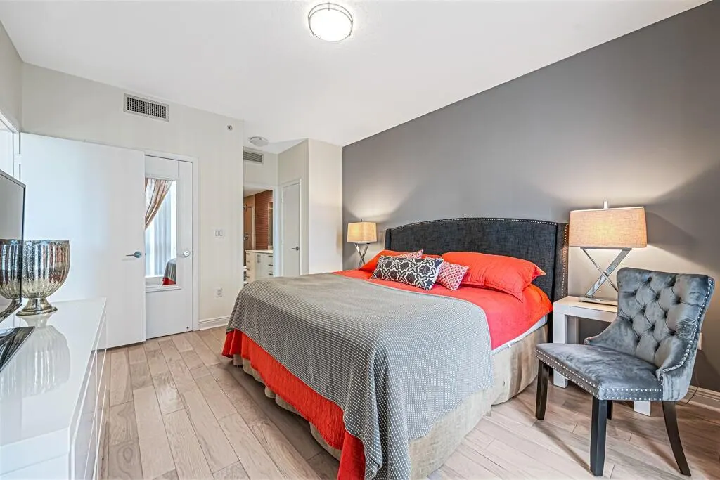 550 Okeechobee Boulevard, #306