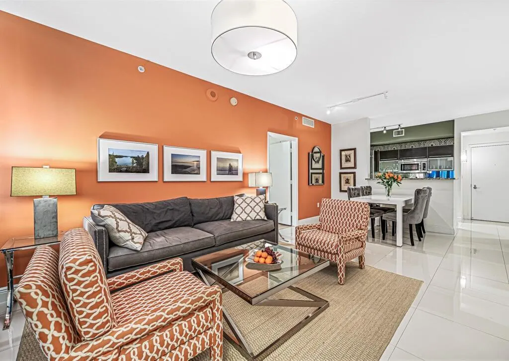 550 Okeechobee Boulevard, #306