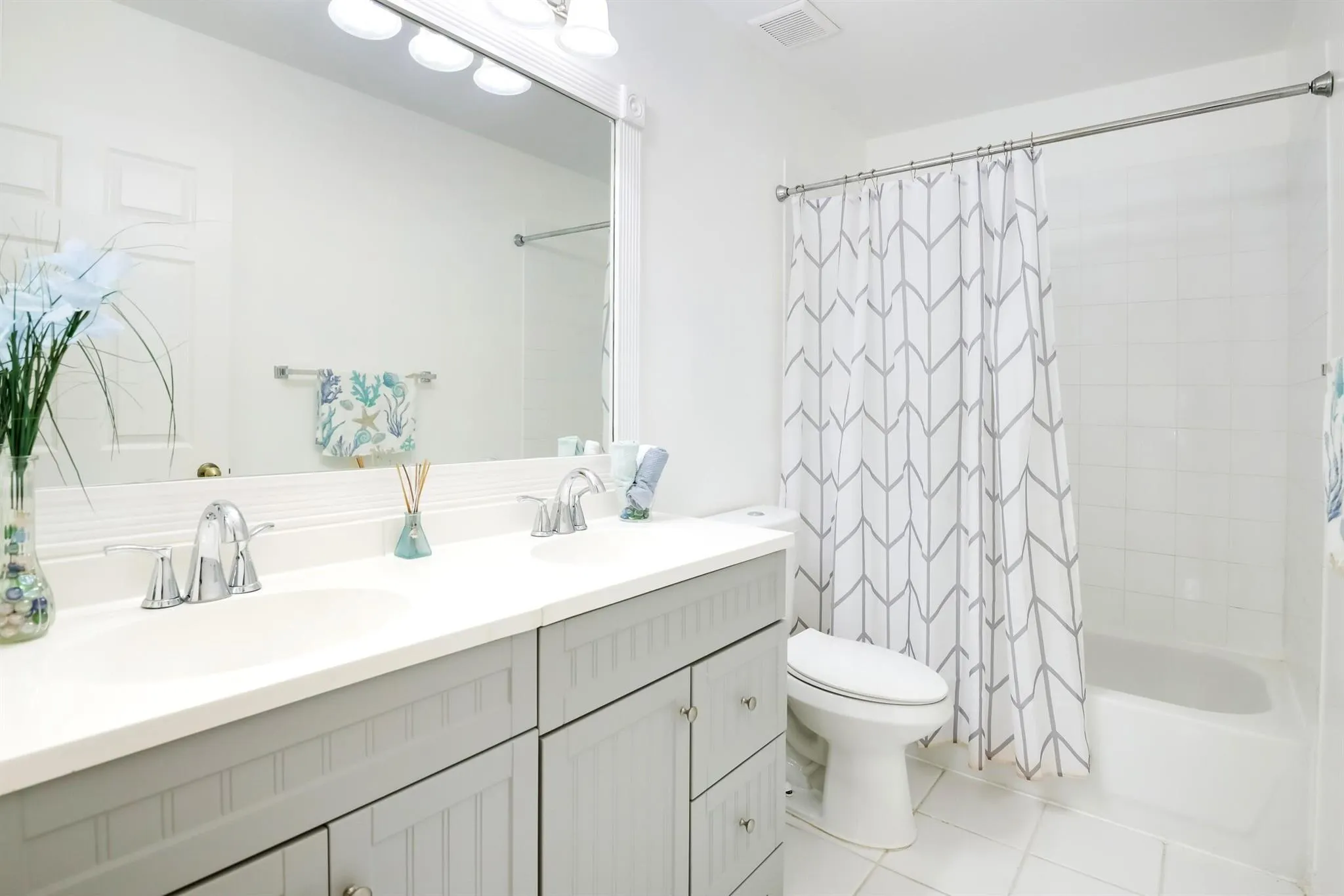 6420 Park Lake Circle