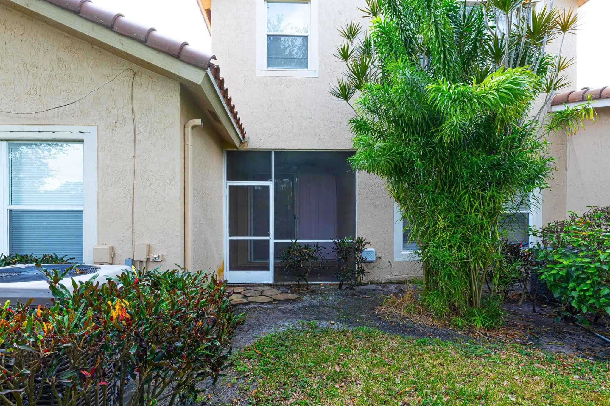 6420 Park Lake Circle