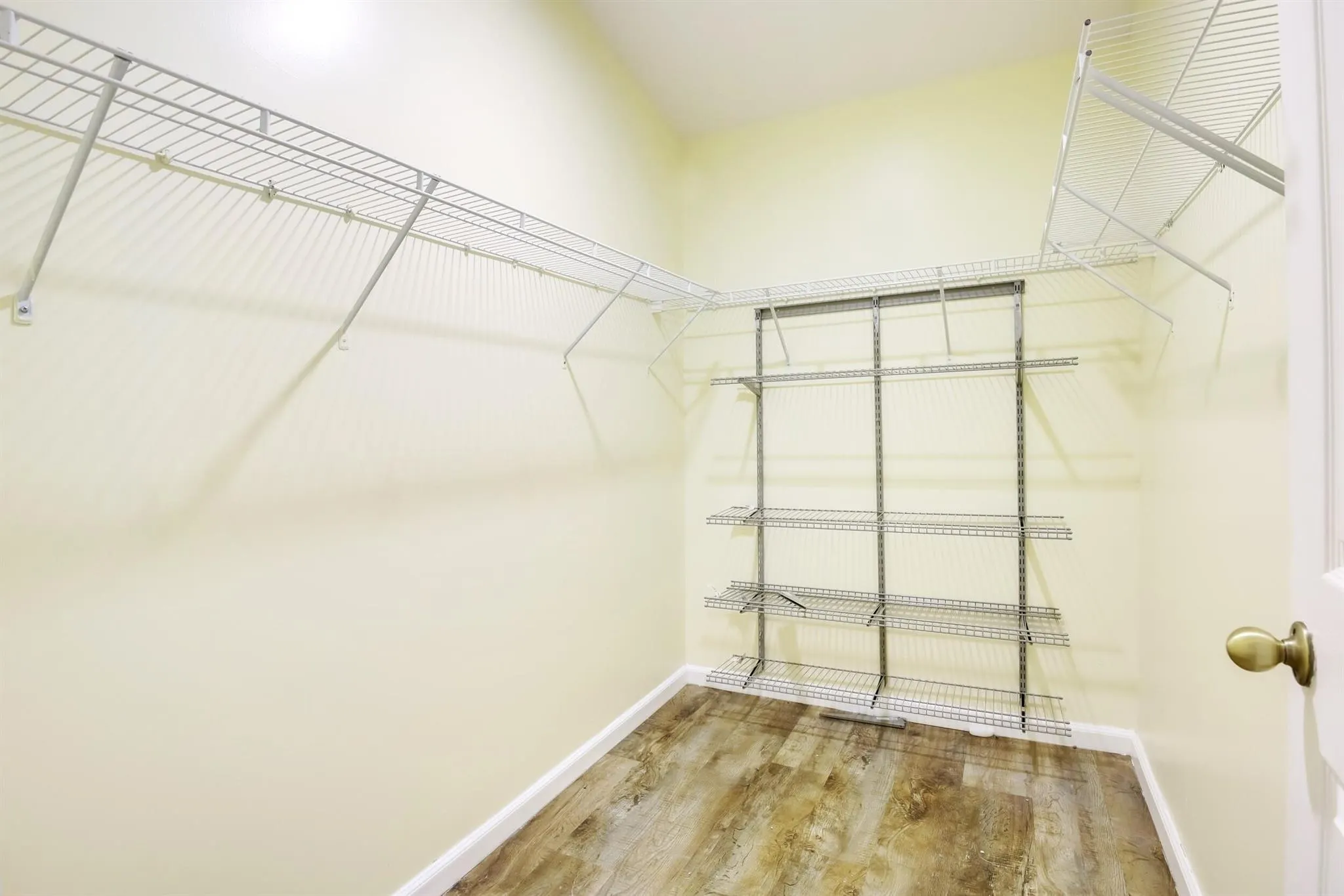 6420 Park Lake Circle