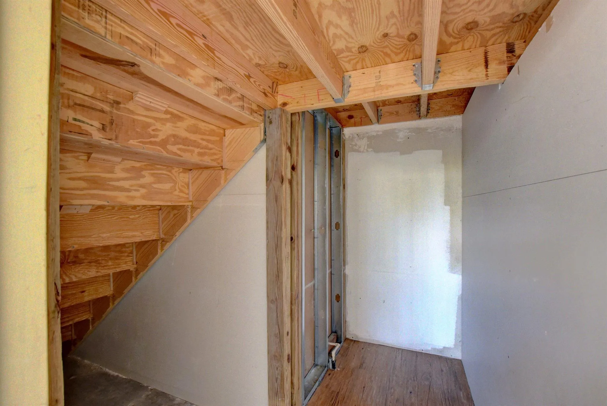 6420 Park Lake Circle