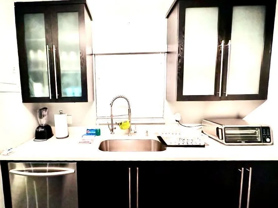 2424 NE 9th Street, #112