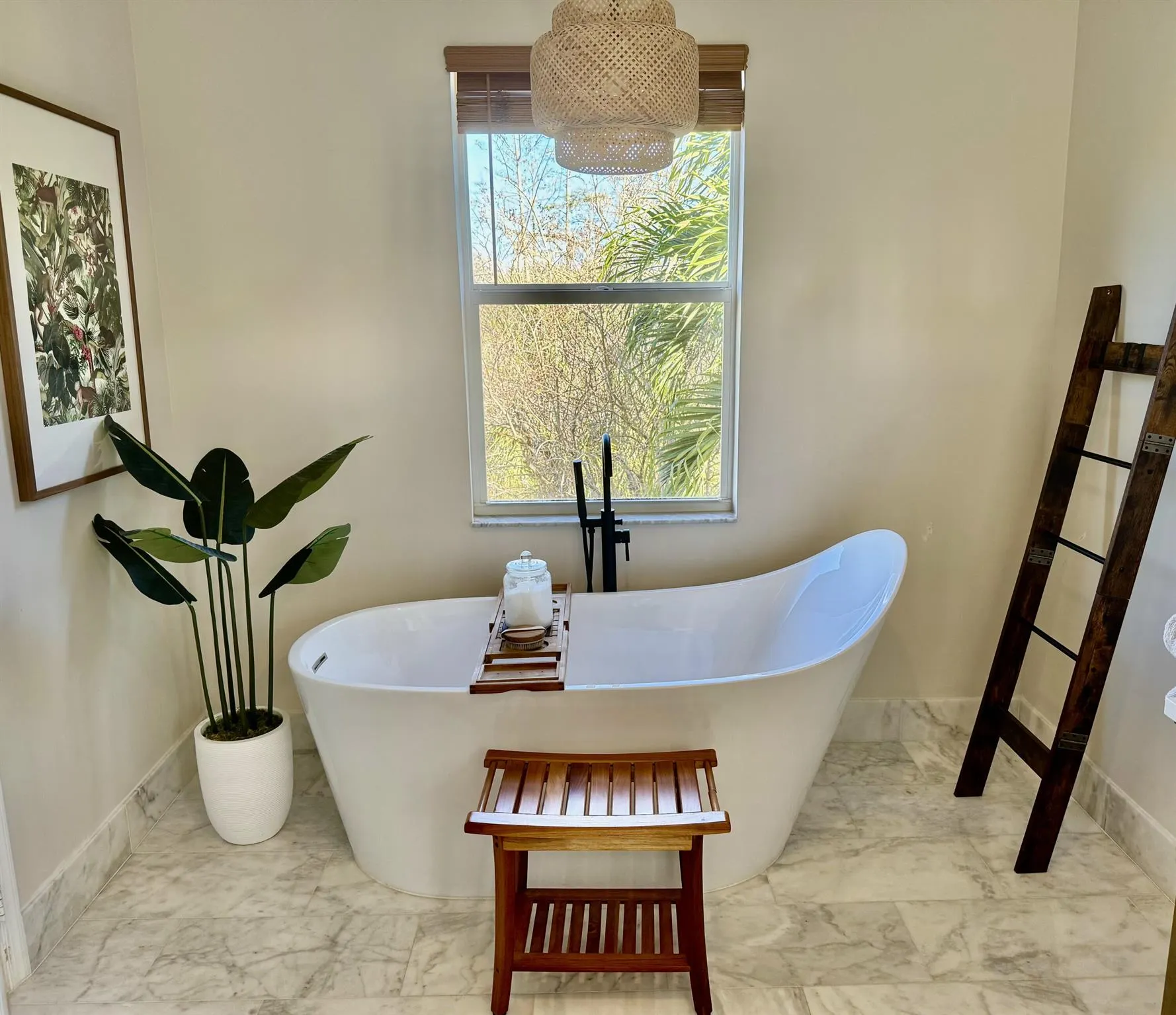 2122 Sabal Tree Court