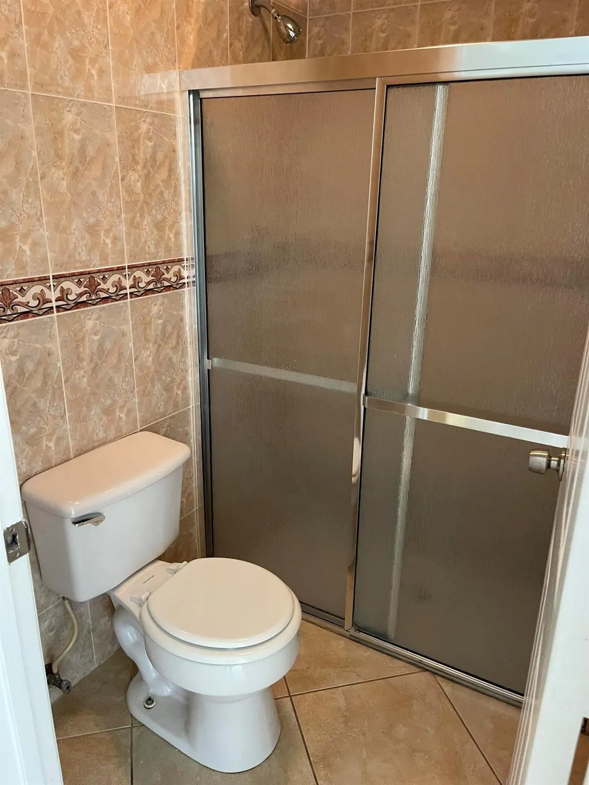 3816 Woodridge Terrace