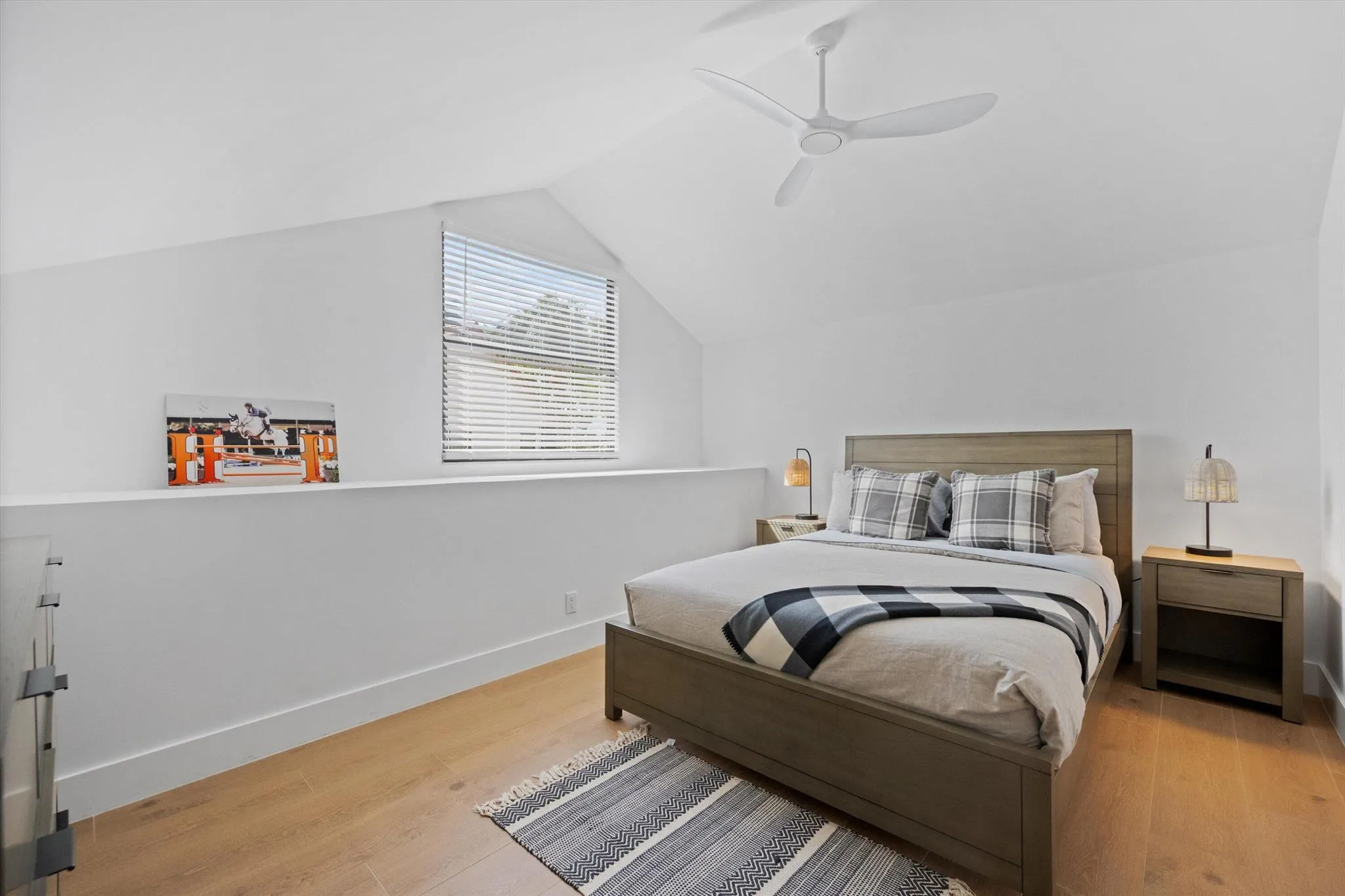 12628 Shoreline Drive, #9e