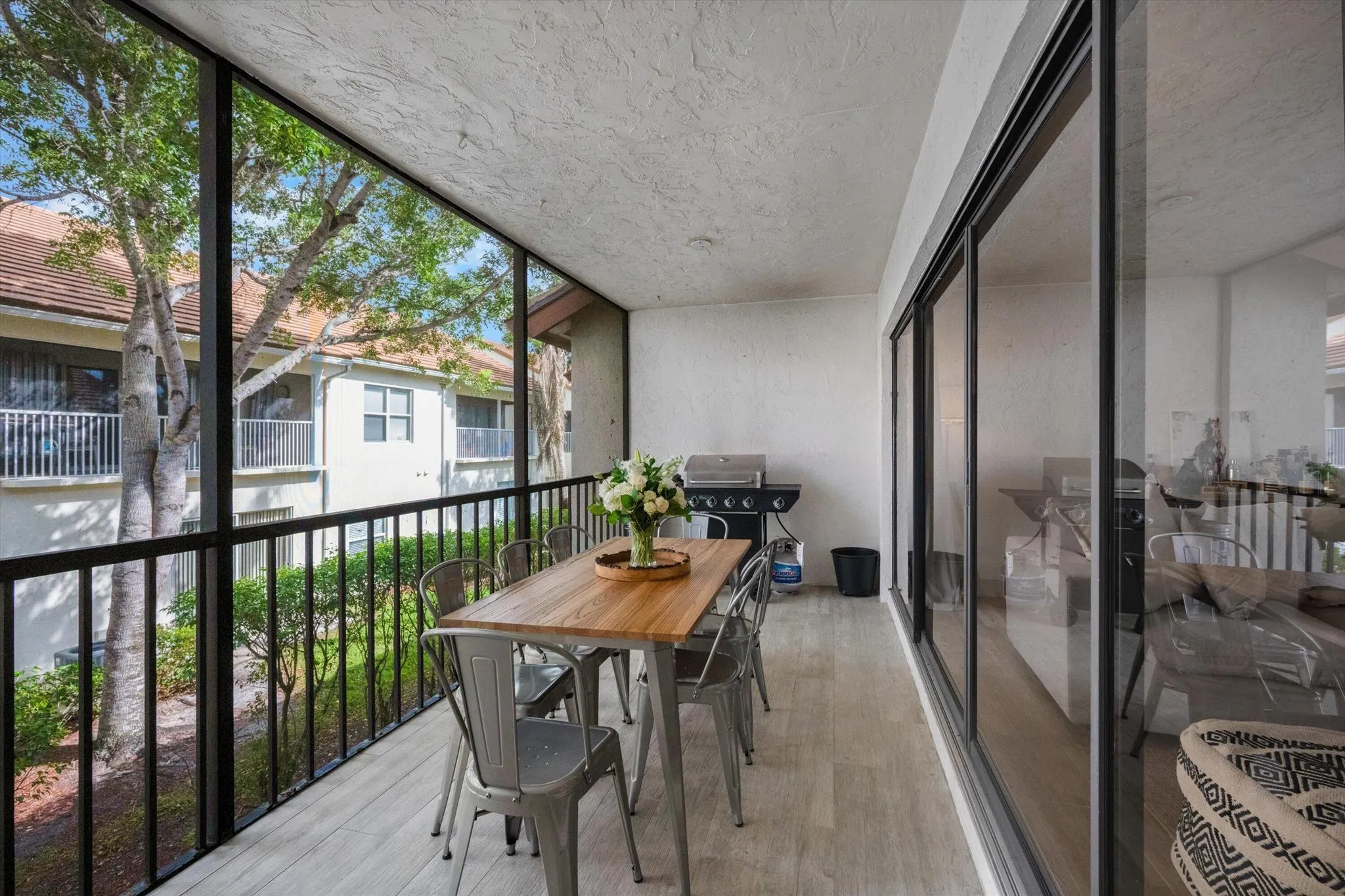 12628 Shoreline Drive, #9e