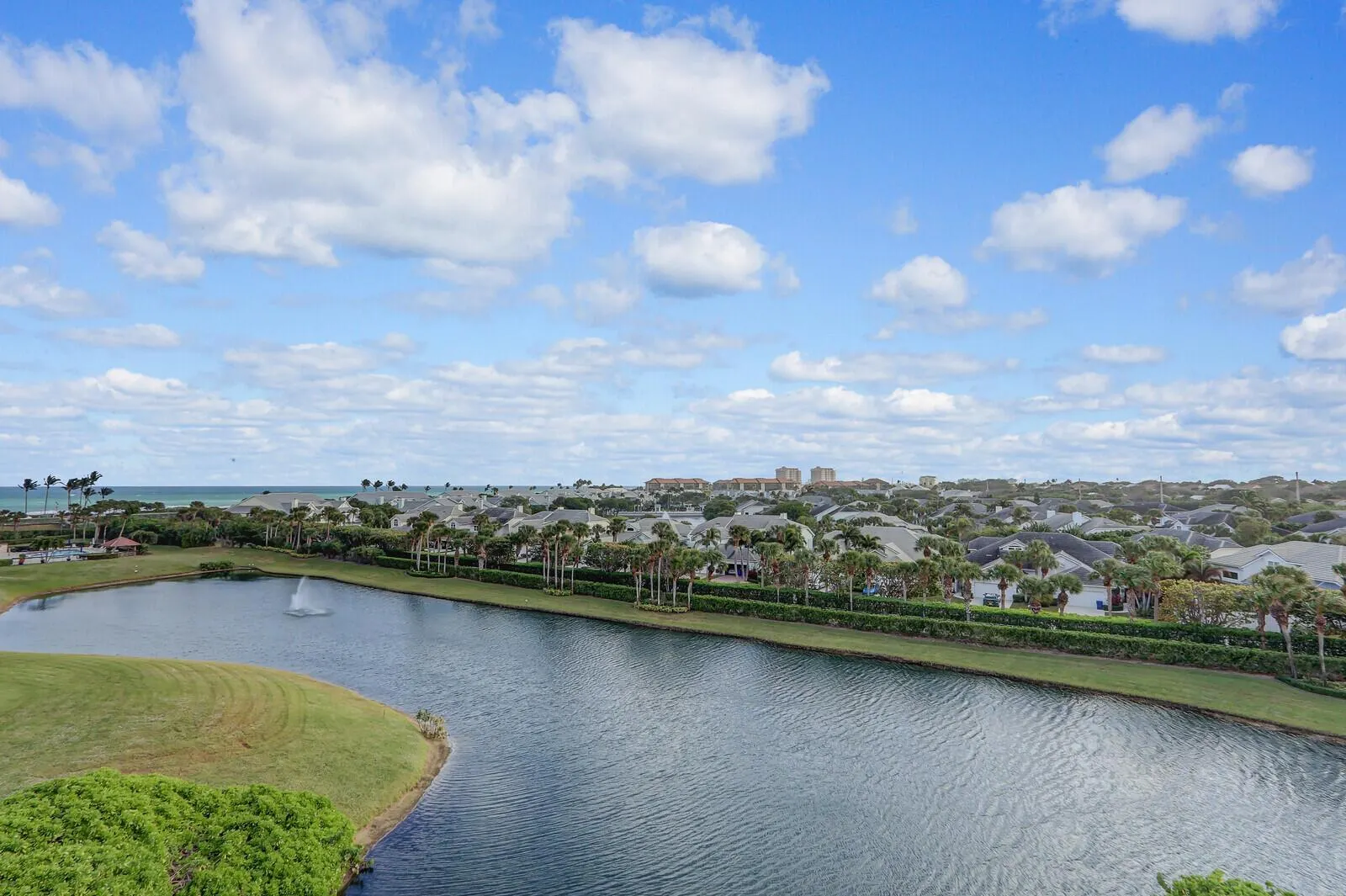 301 Ocean Bluffs Boulevard, #5040