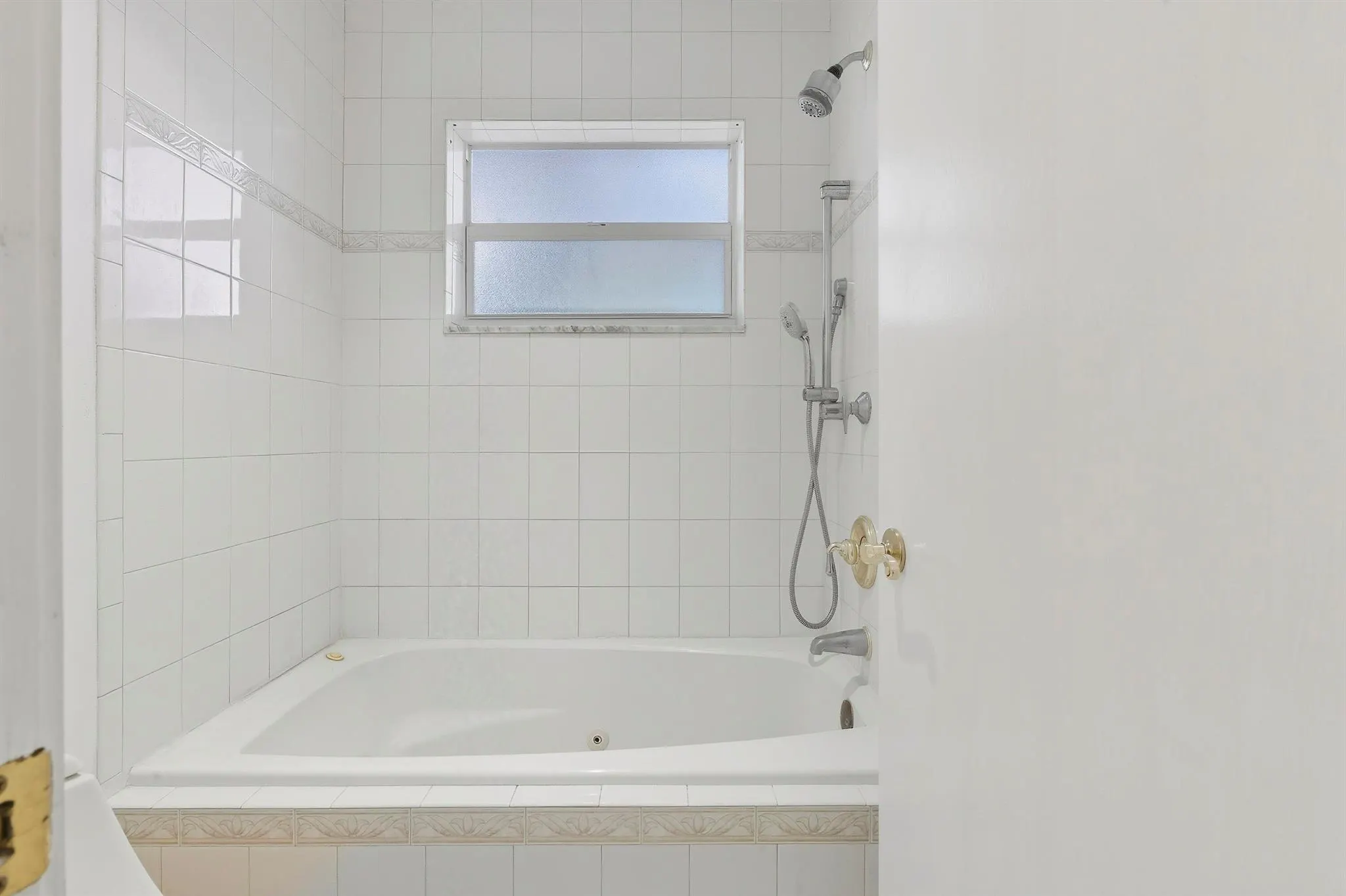 1167 S Drive Circle, #D