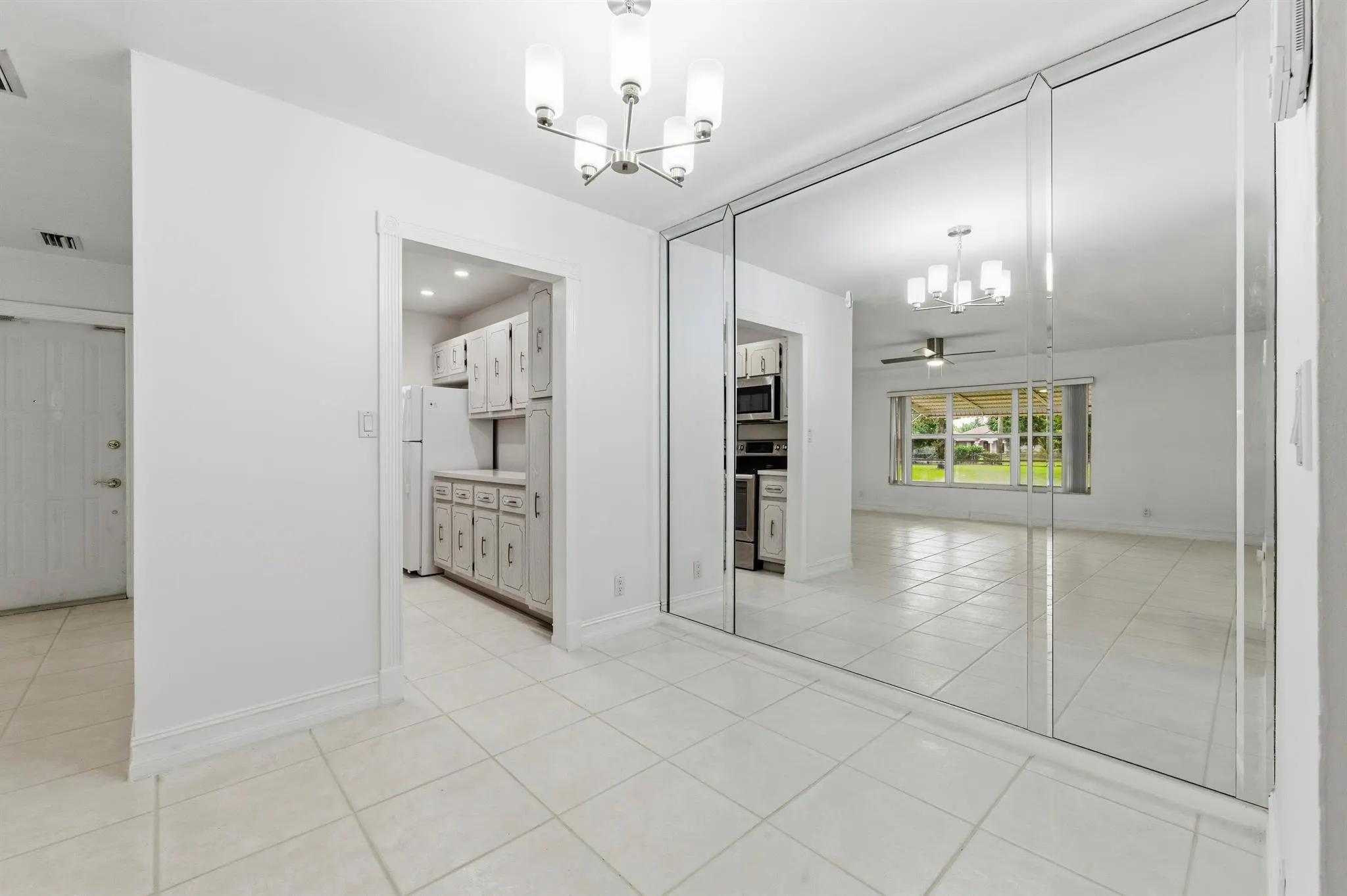 1167 S Drive Circle, #D