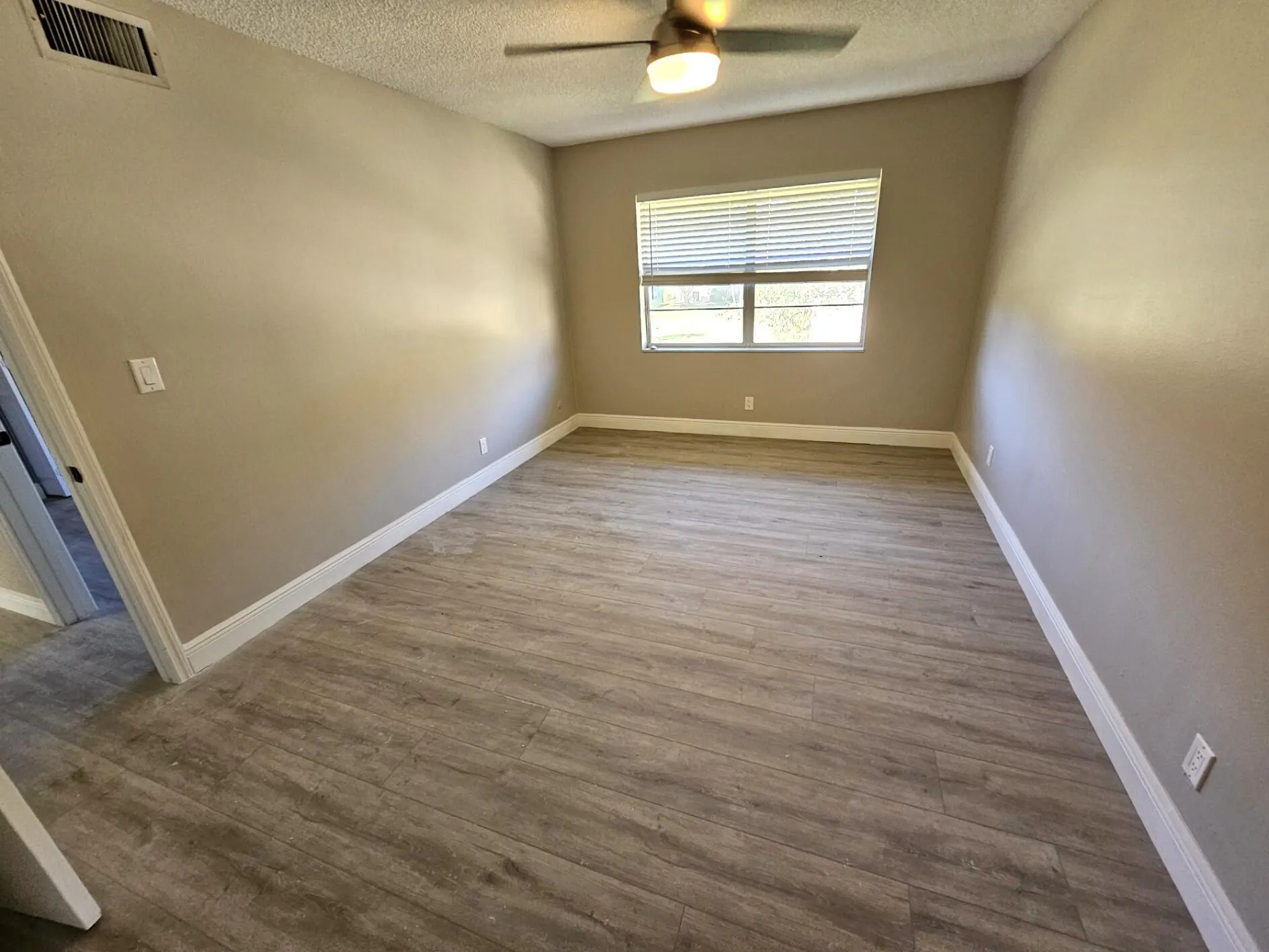 1301 NW 12th Avenue, #415a