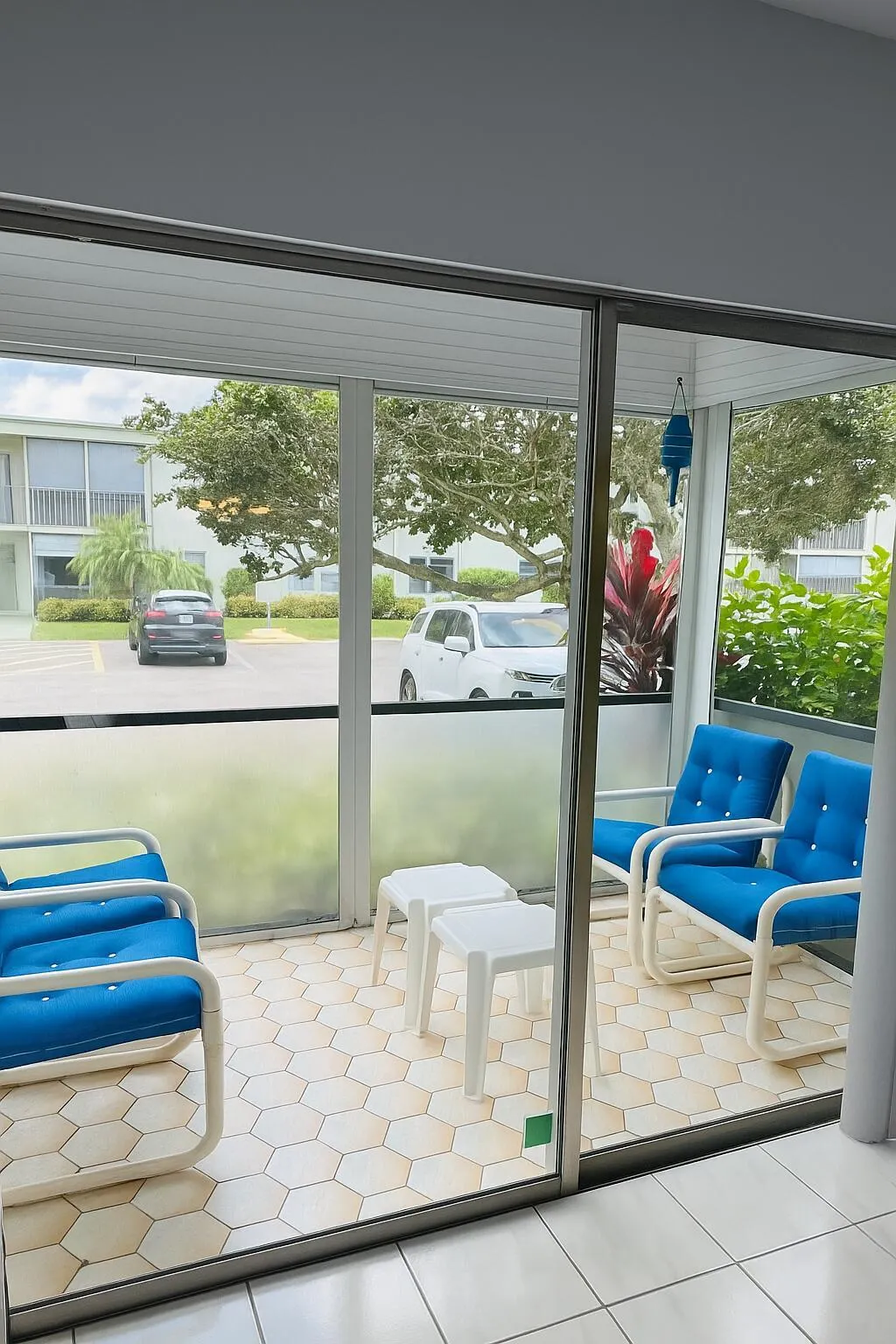 7527 S Oriole Boulevard, #104