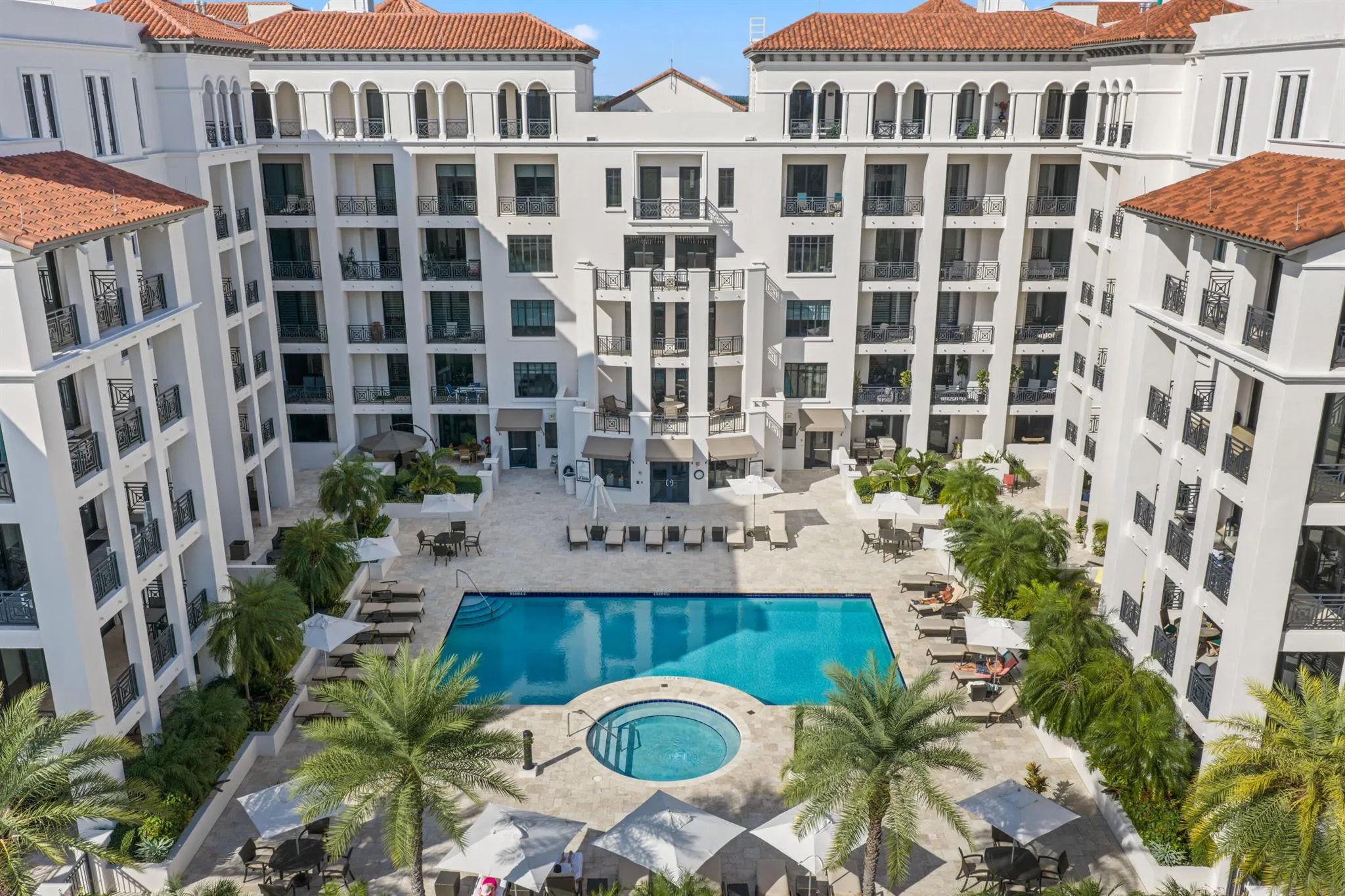 200 E Palmetto Park Road, #811