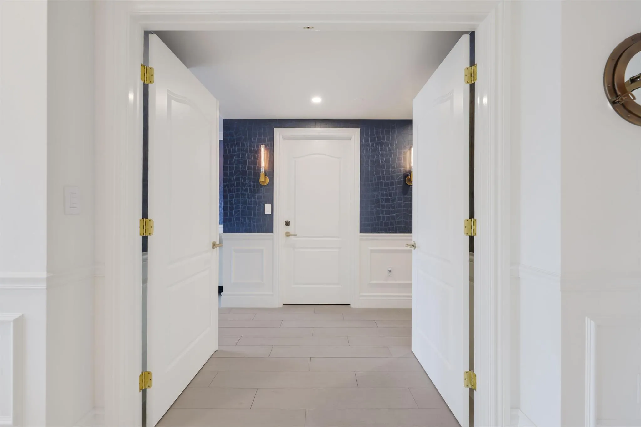 200 E Palmetto Park Road, #811