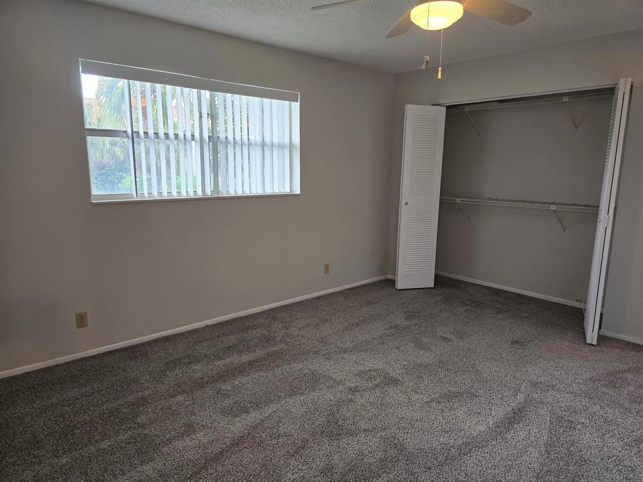 163 Lake Gloria Drive Drive