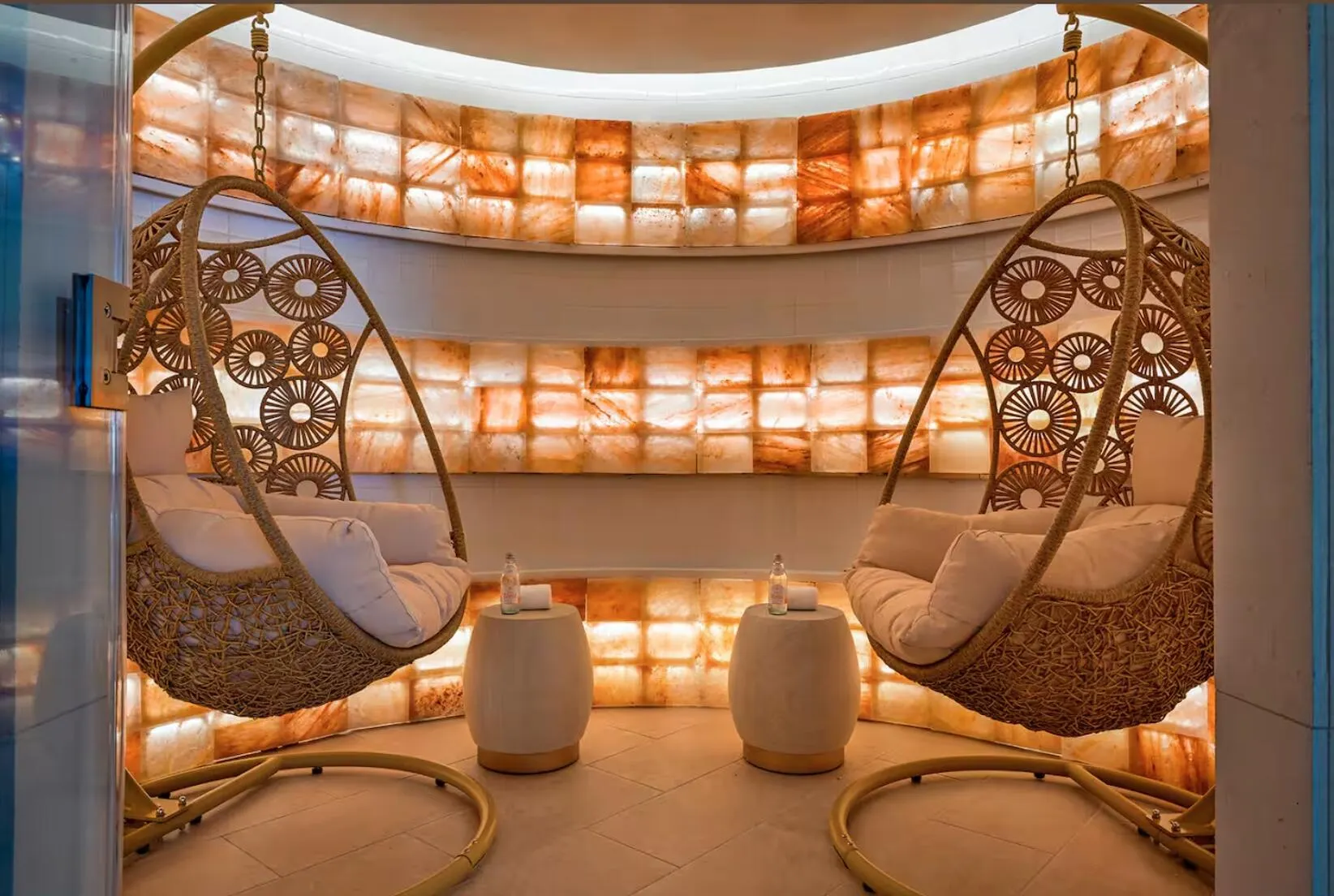 3100 N Ocean Drive, #P-905