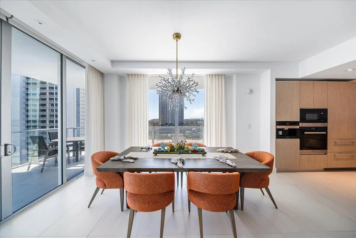 3100 N Ocean Drive, #P-905