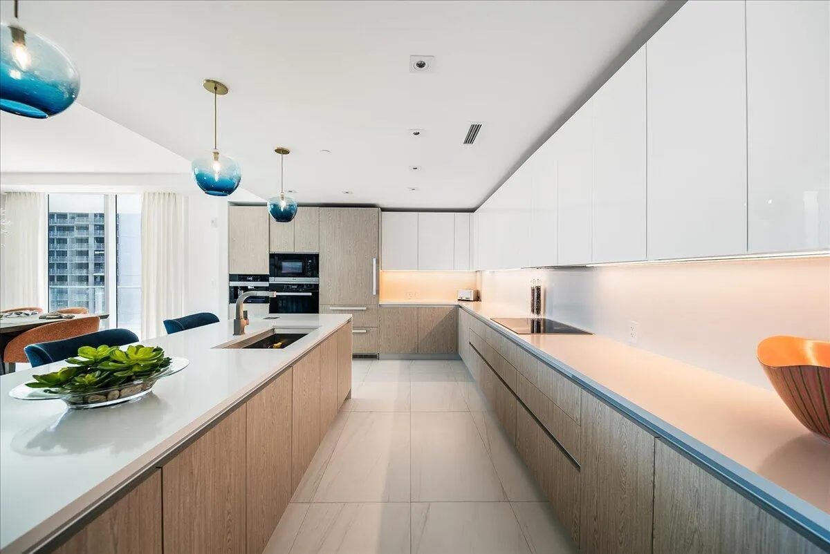 3100 N Ocean Drive, #P-905