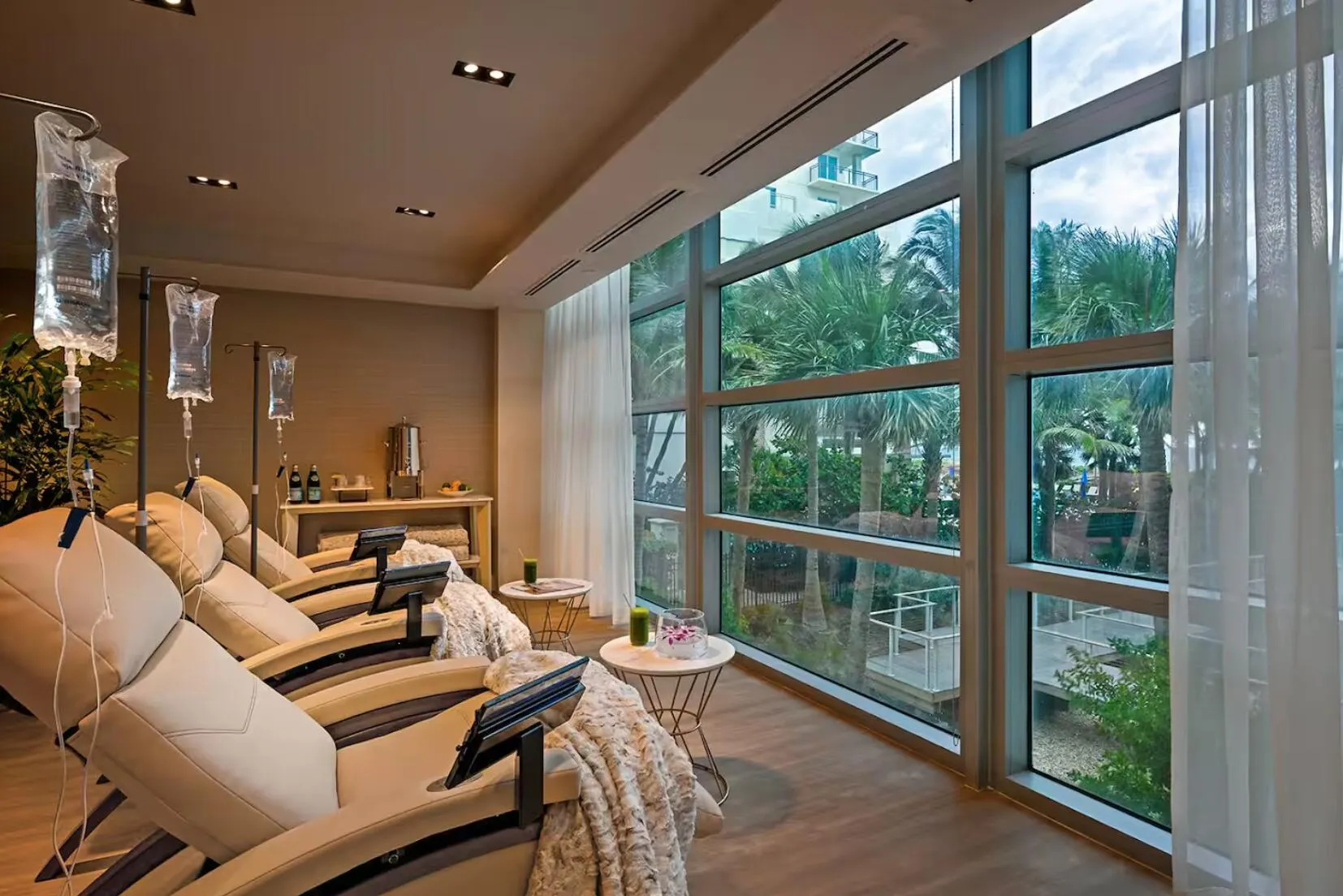 3100 N Ocean Drive, #P-905