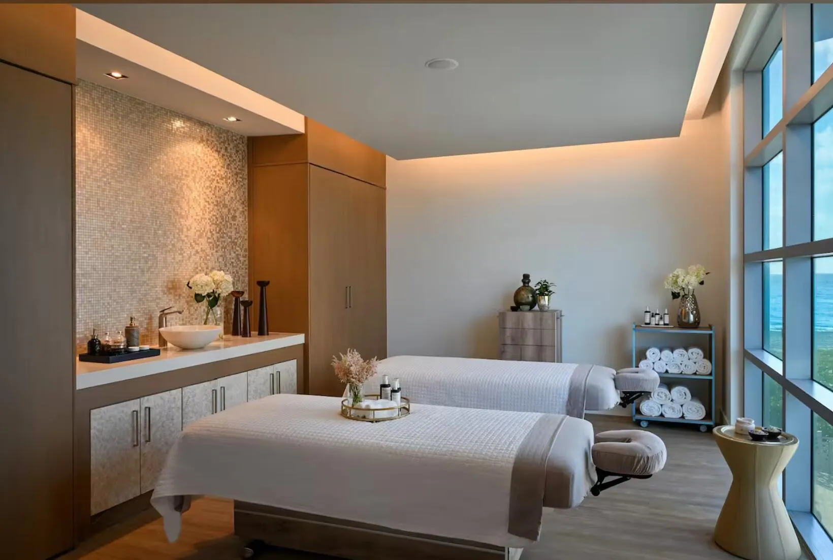 3100 N Ocean Drive, #P-905