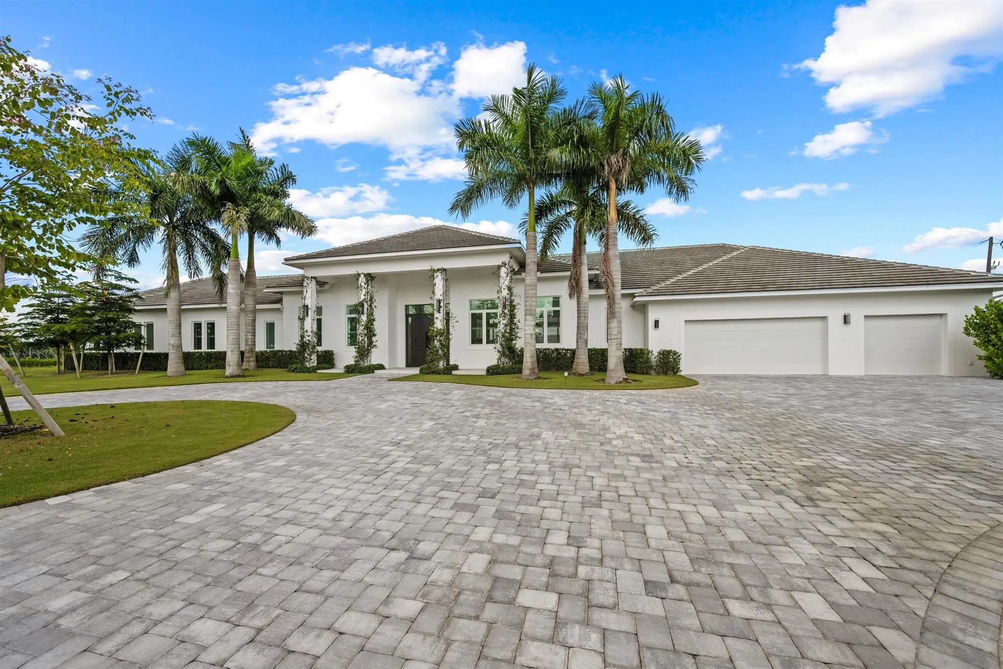 15359 Sunnyland Lane