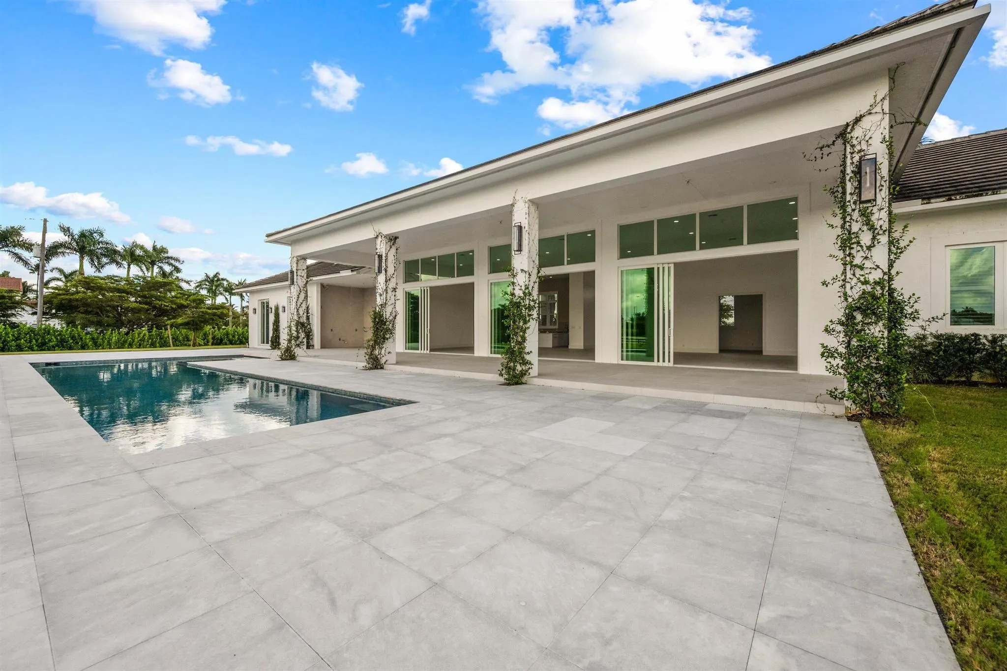 15359 Sunnyland Lane