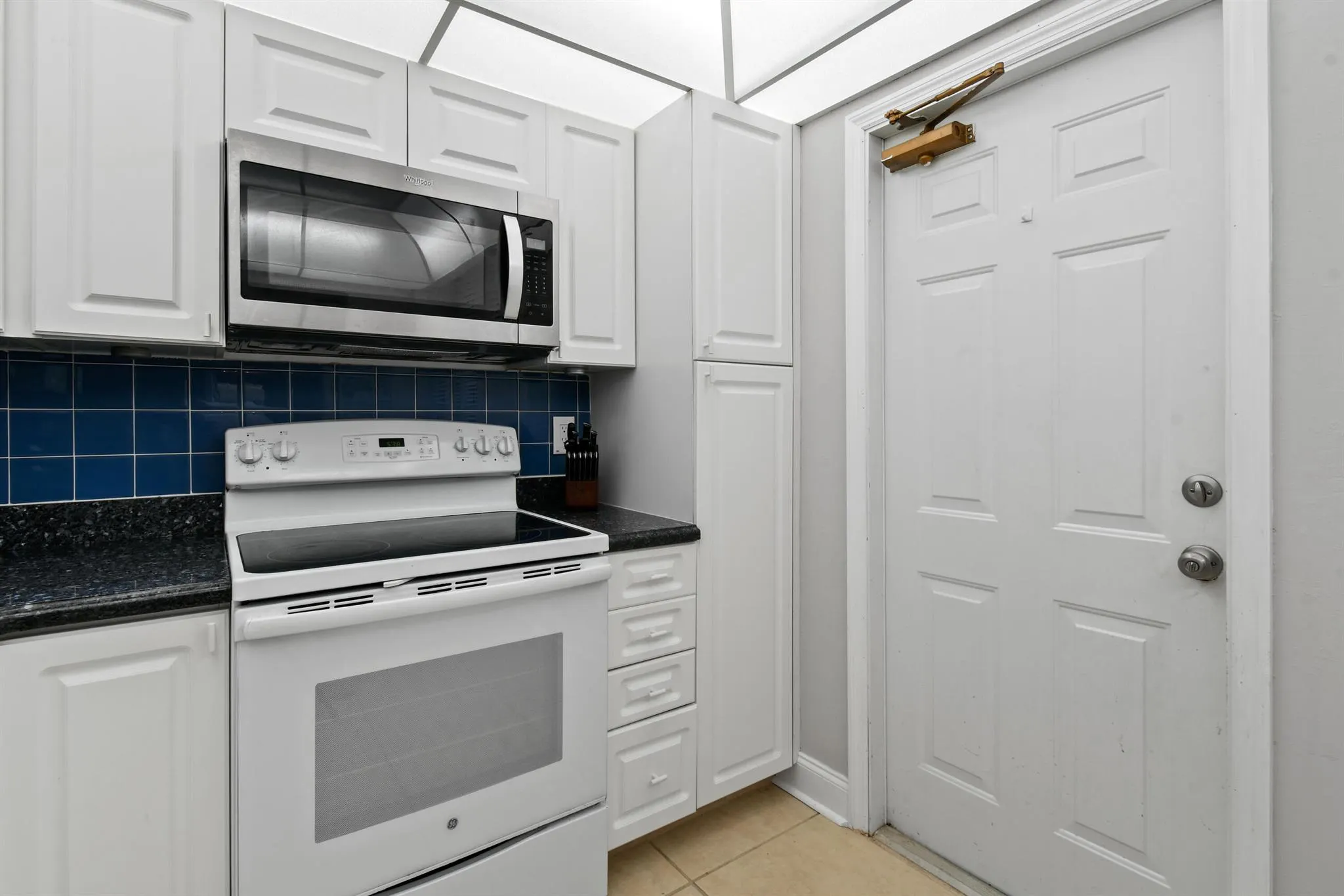 1605 S Us Highway 1, #M1-404