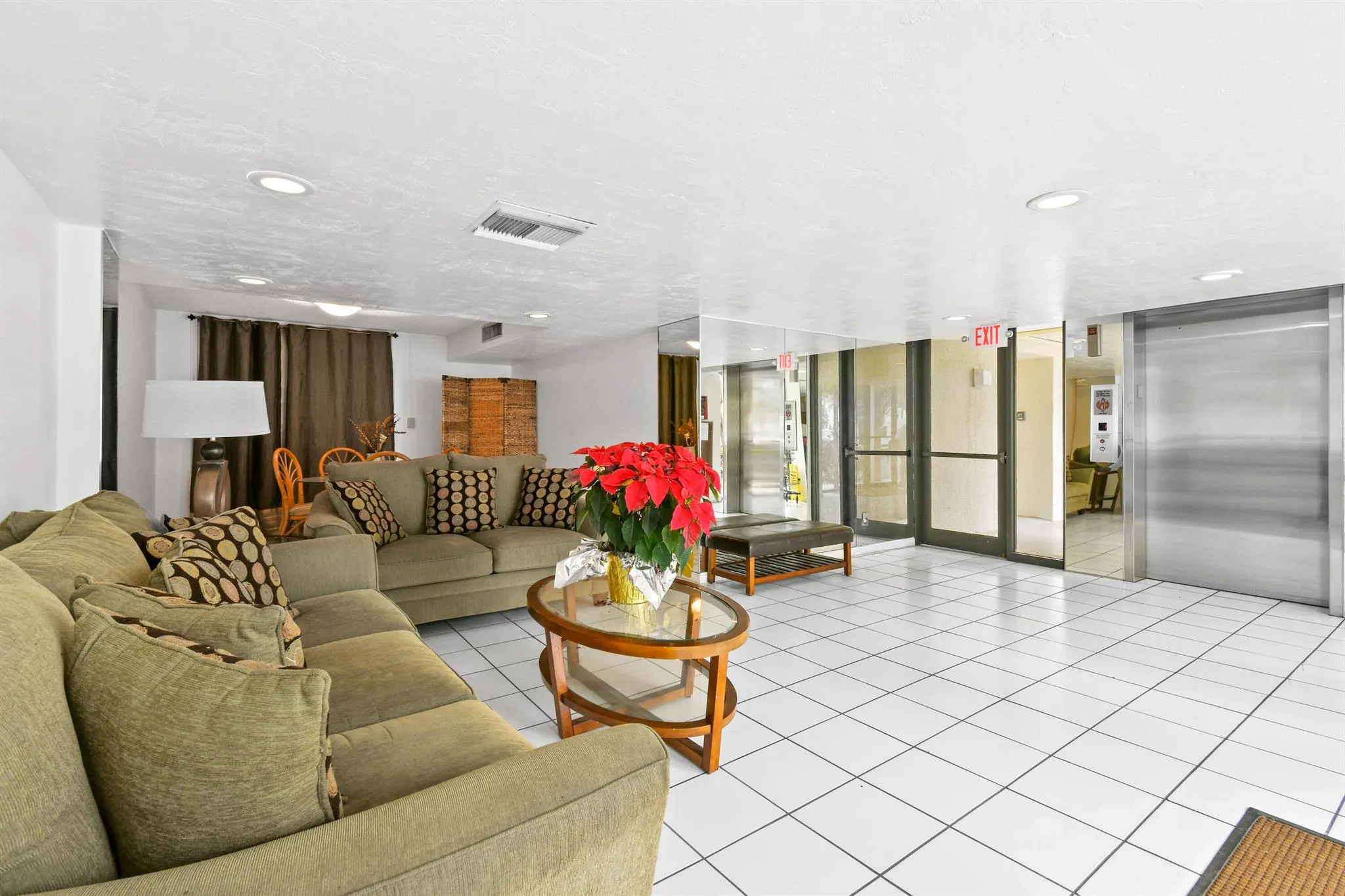 1605 S Us Highway 1, #M1-404