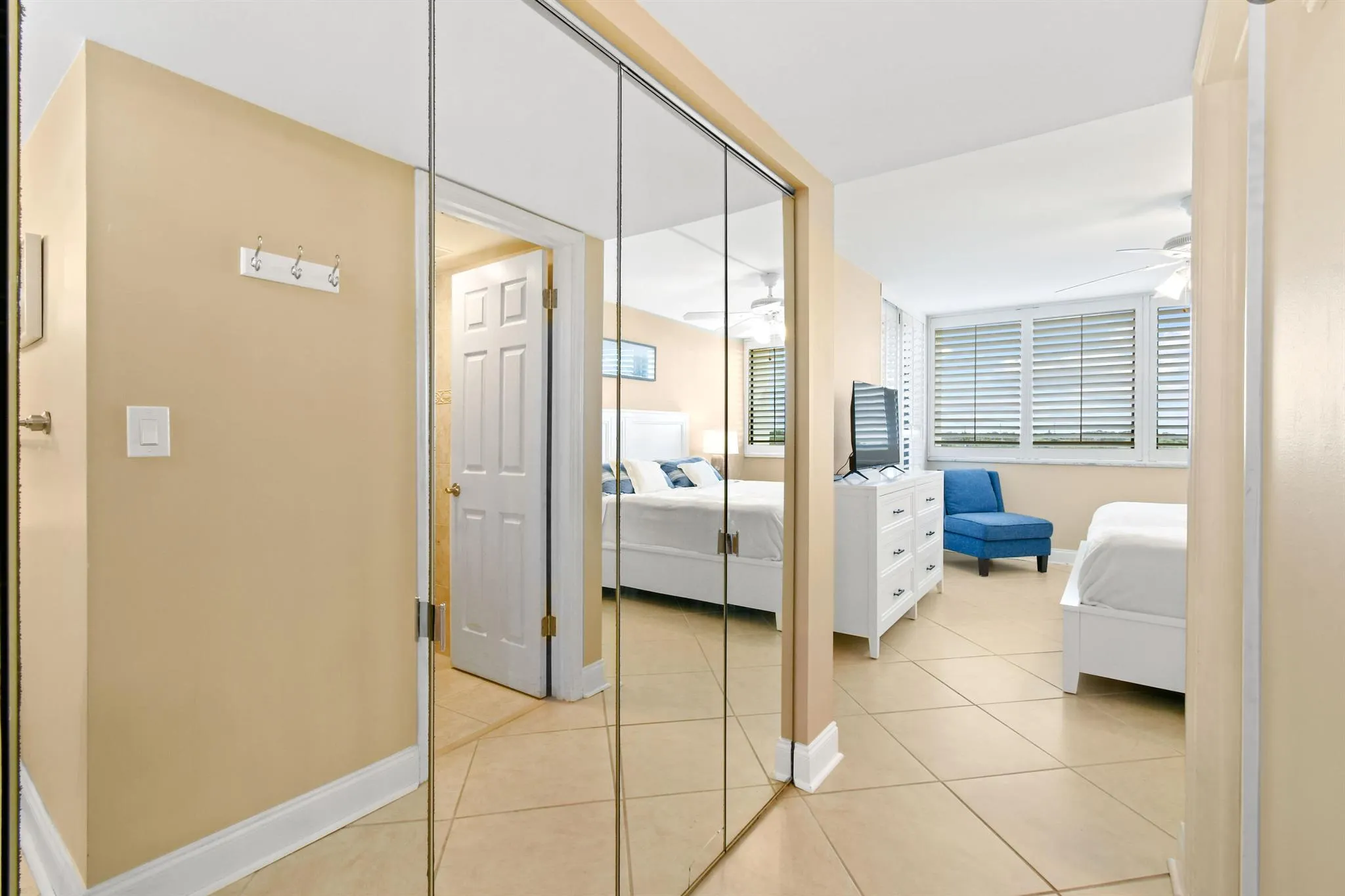 1605 S Us Highway 1, #M1-404