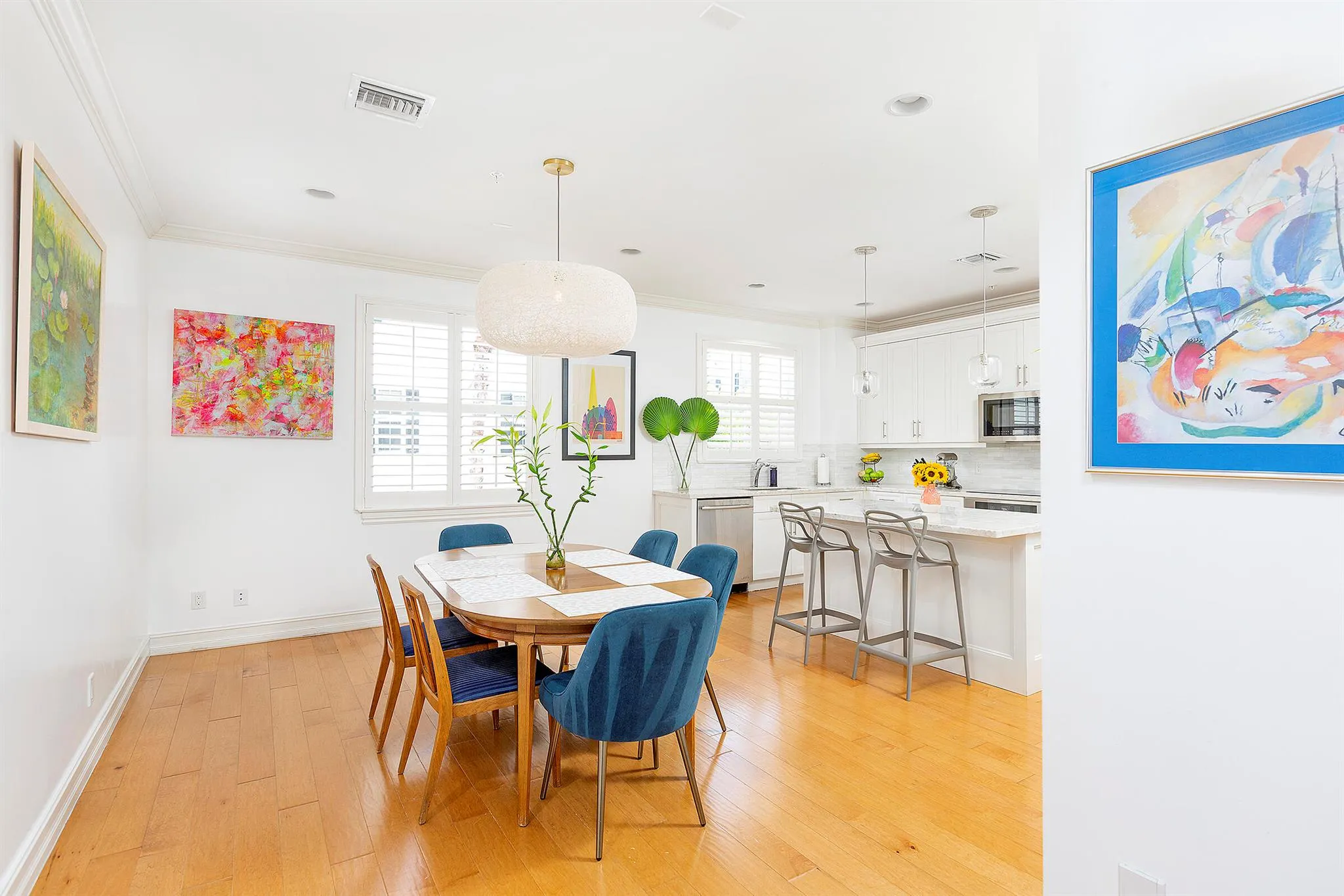 389 E Cannery Row Circle