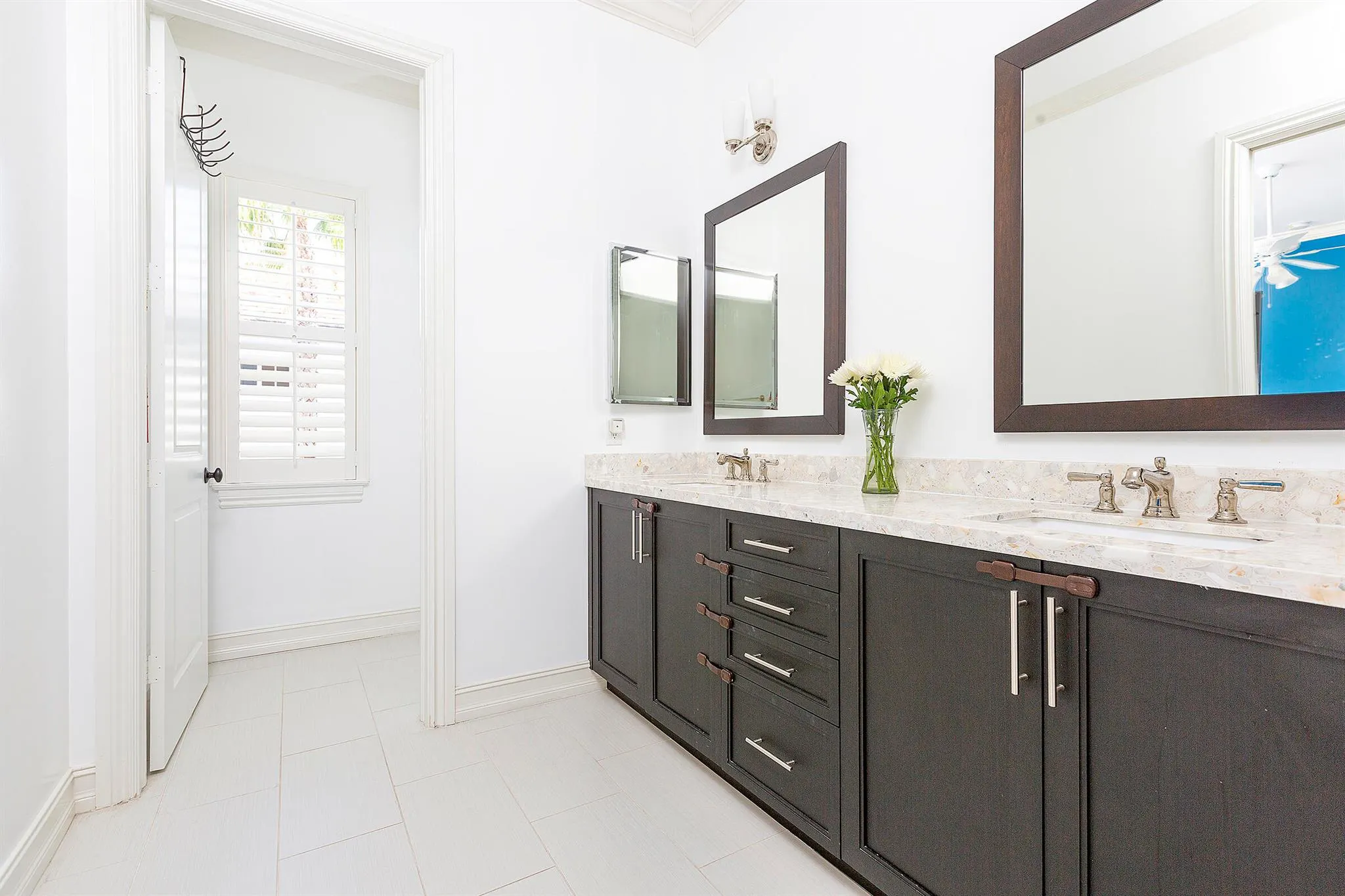 389 E Cannery Row Circle