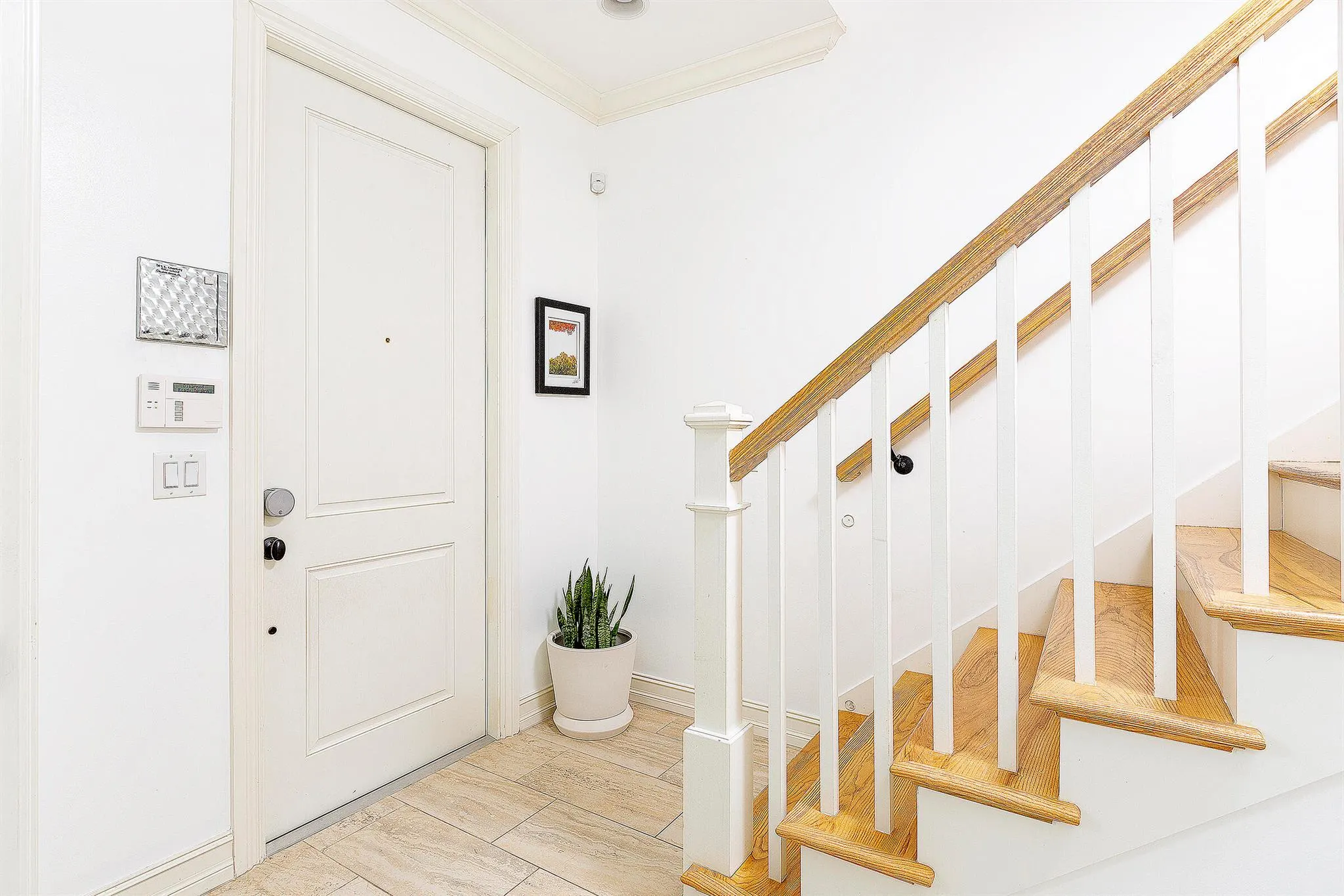 389 E Cannery Row Circle