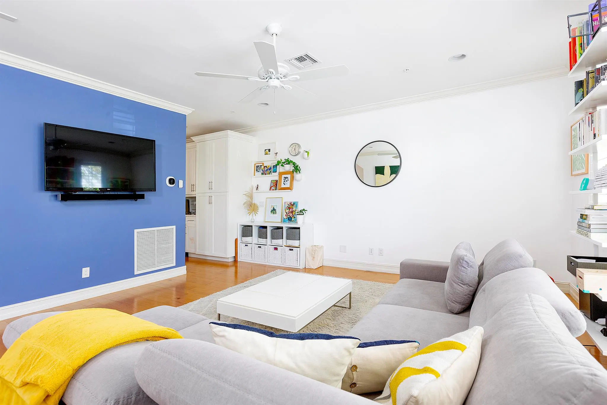 389 E Cannery Row Circle