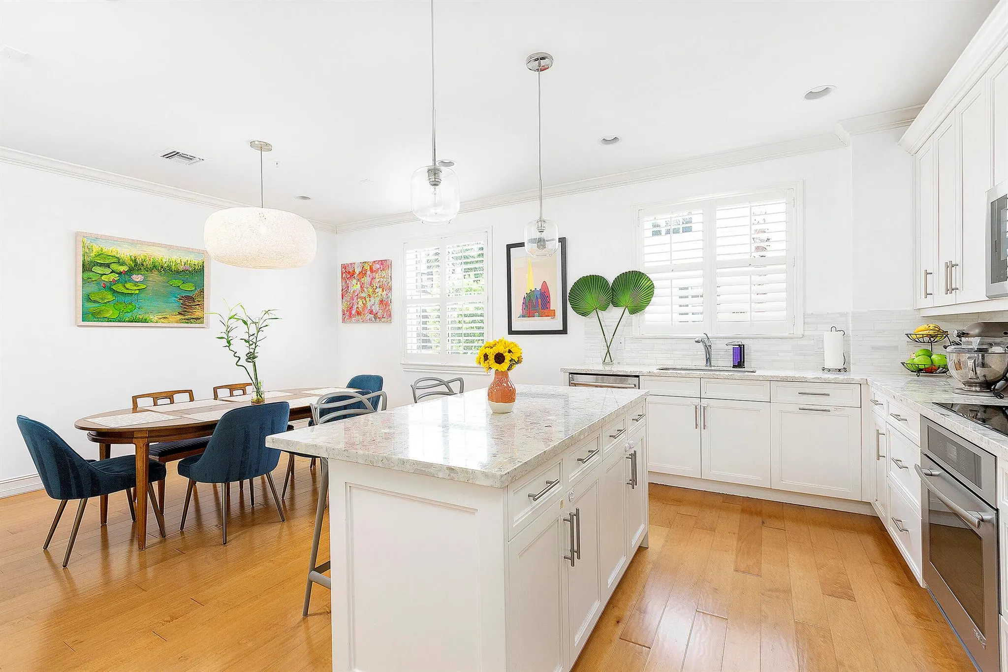 389 E Cannery Row Circle