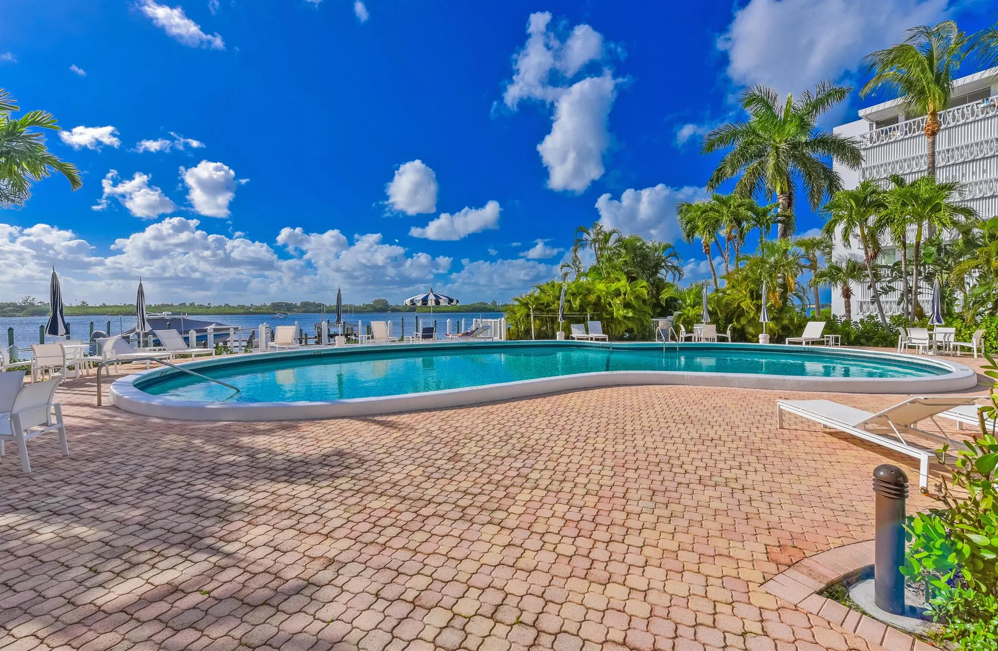 2505 S Ocean Boulevard, #411