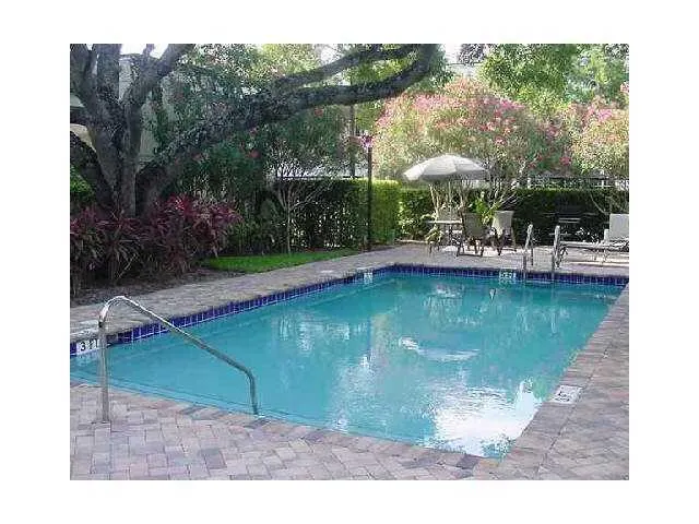 75 NE 5th Avenue, #I