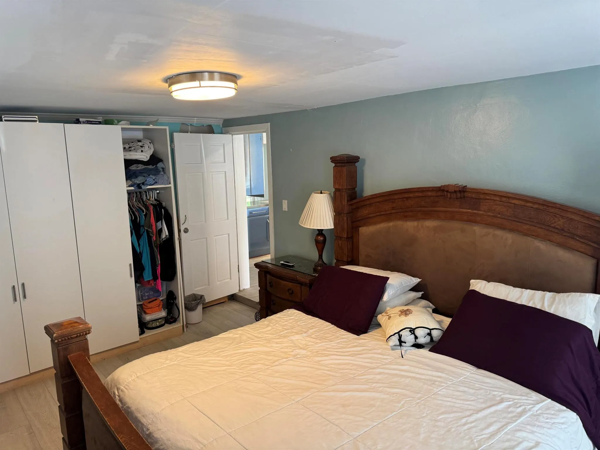 3232 Giuliano Avenue