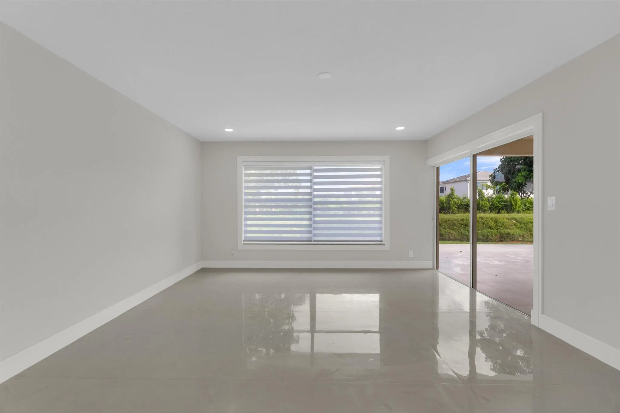 9645 Carousel Circle N