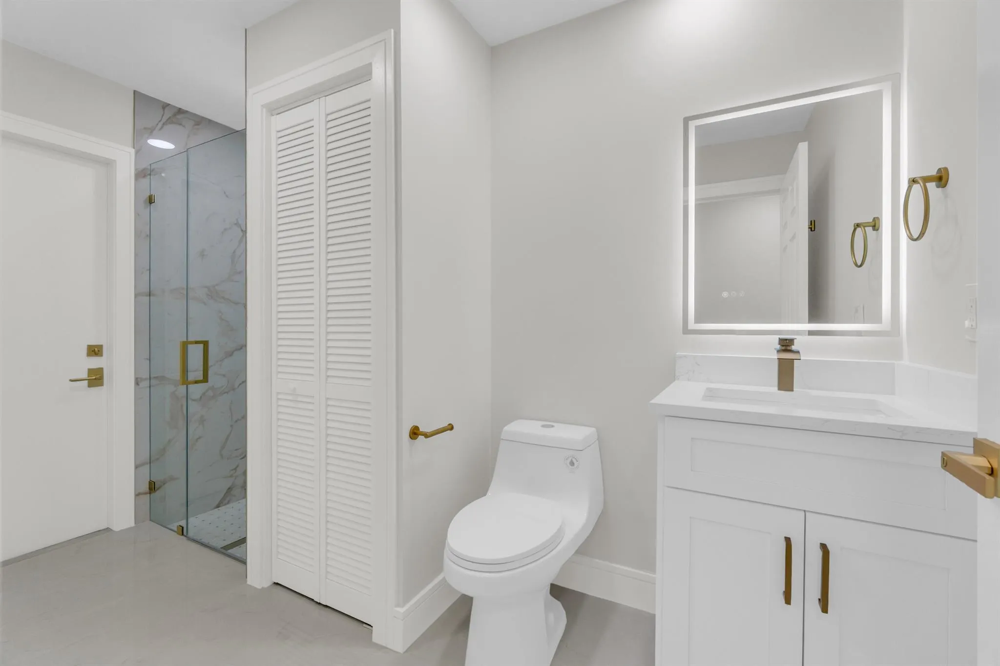 9645 Carousel Circle N