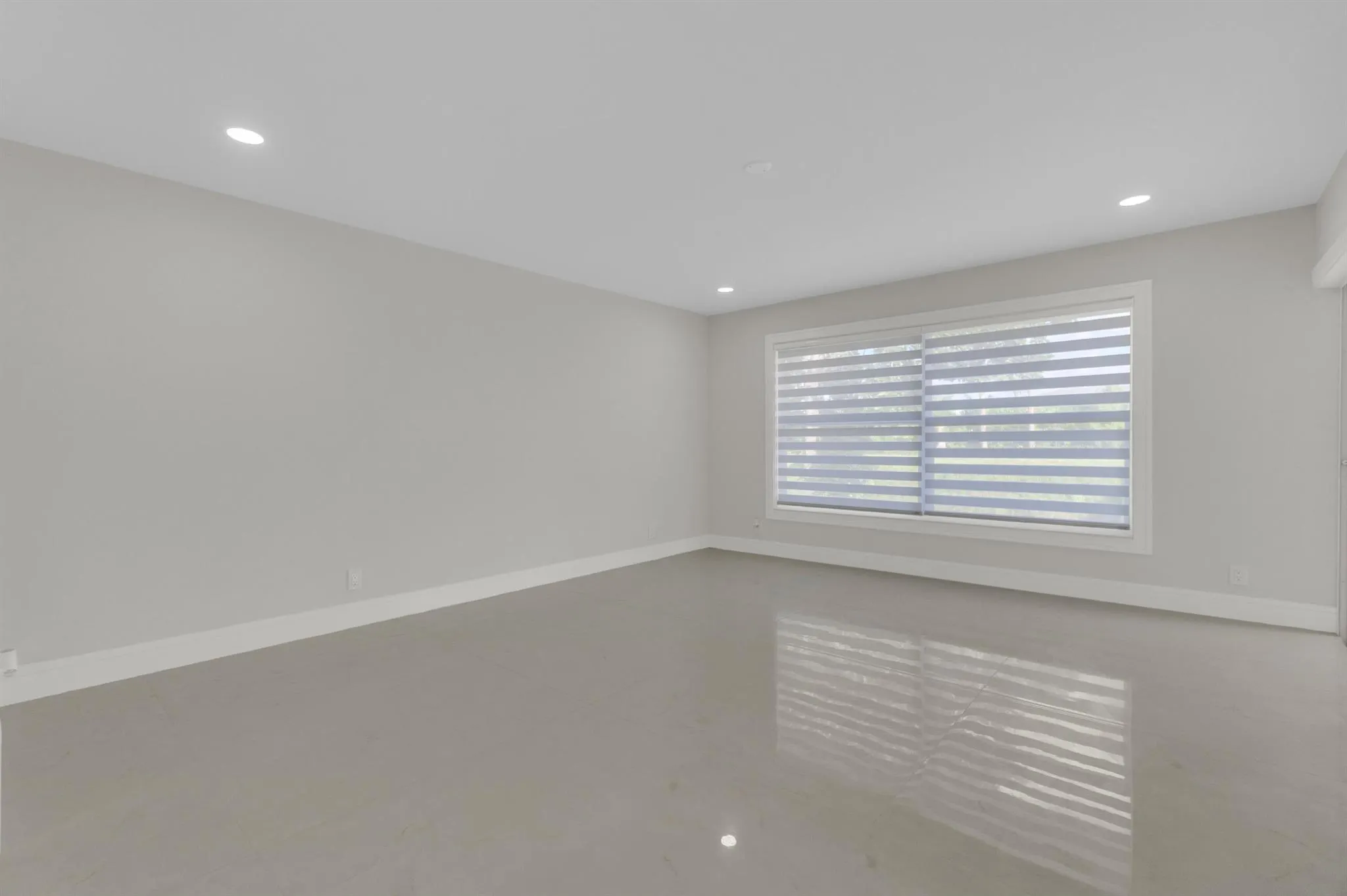 9645 Carousel Circle N