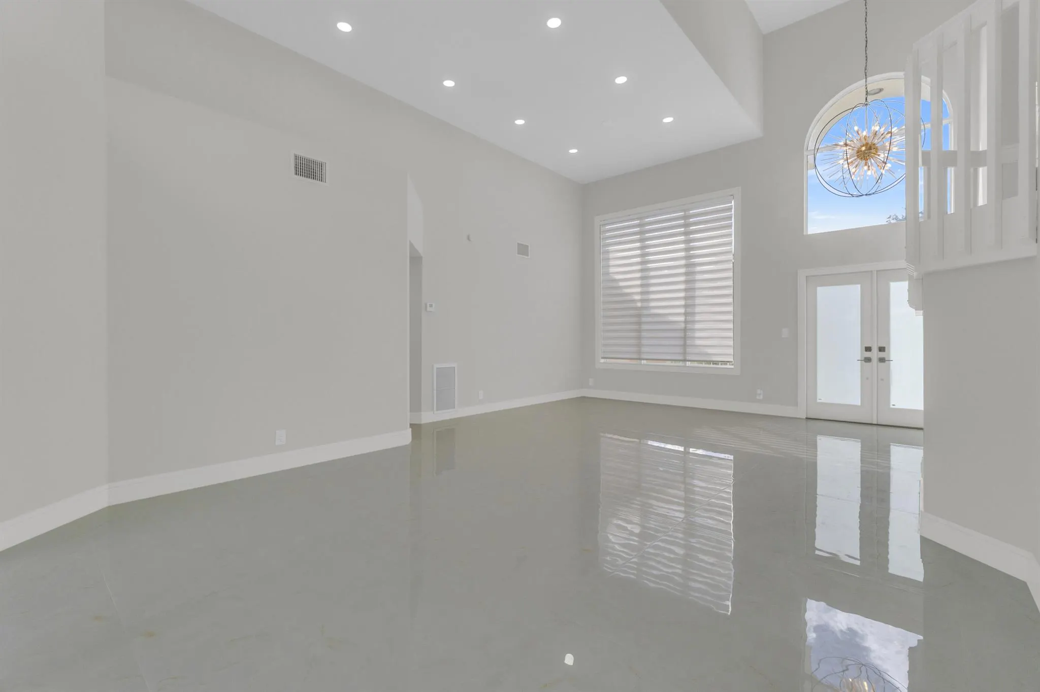 9645 Carousel Circle N